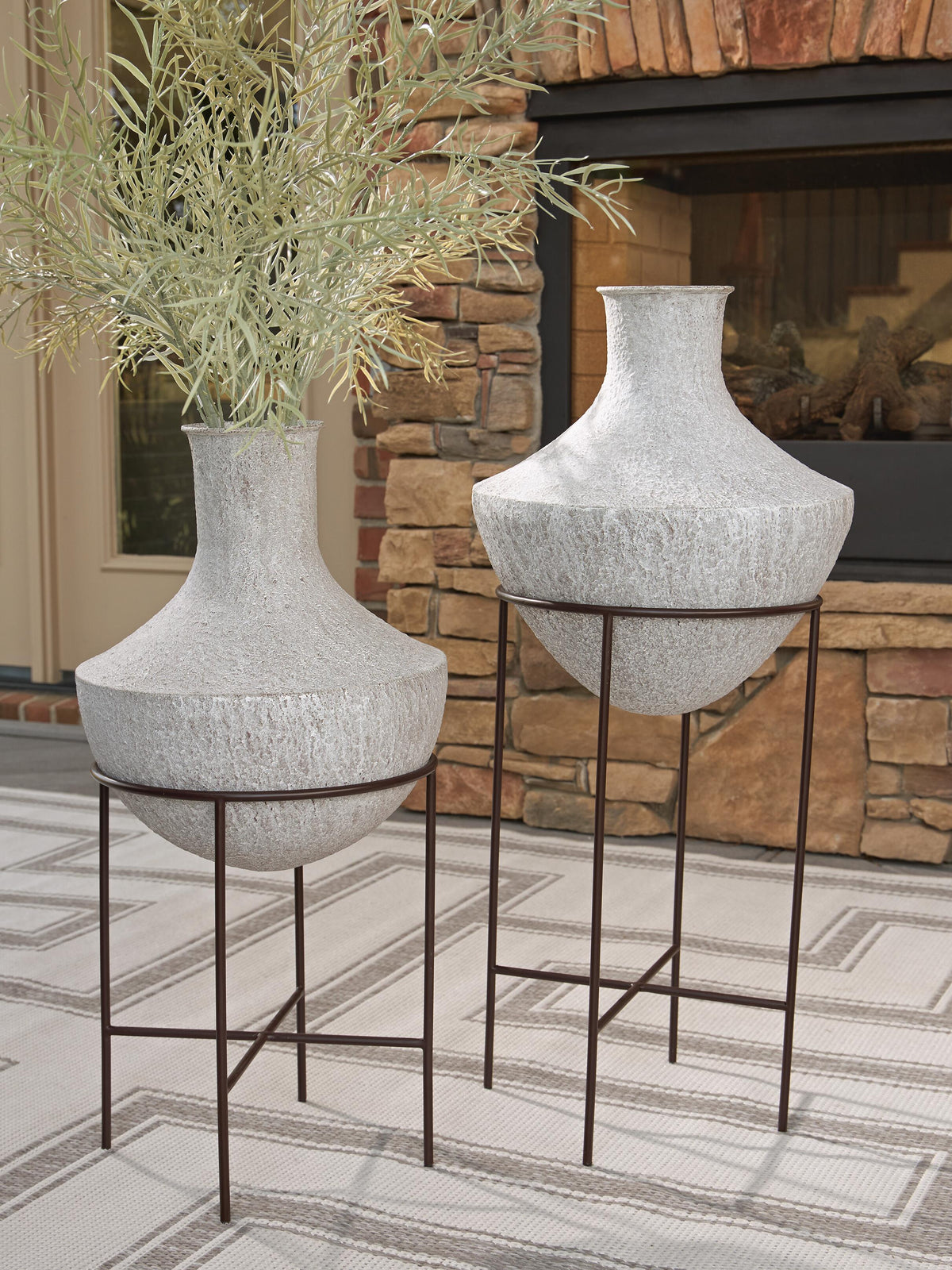 Estonbank Vase Set (A2000748-SI) - Image 4