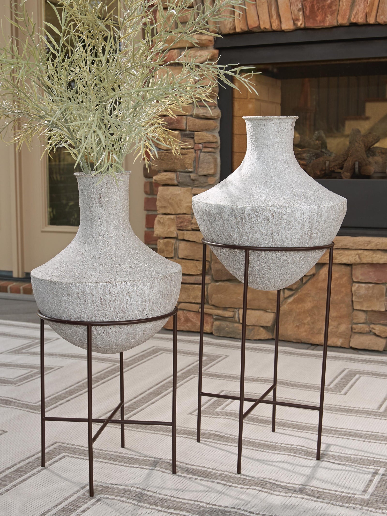 Estonbank Vase Set (A2000748-SI) - Image 4