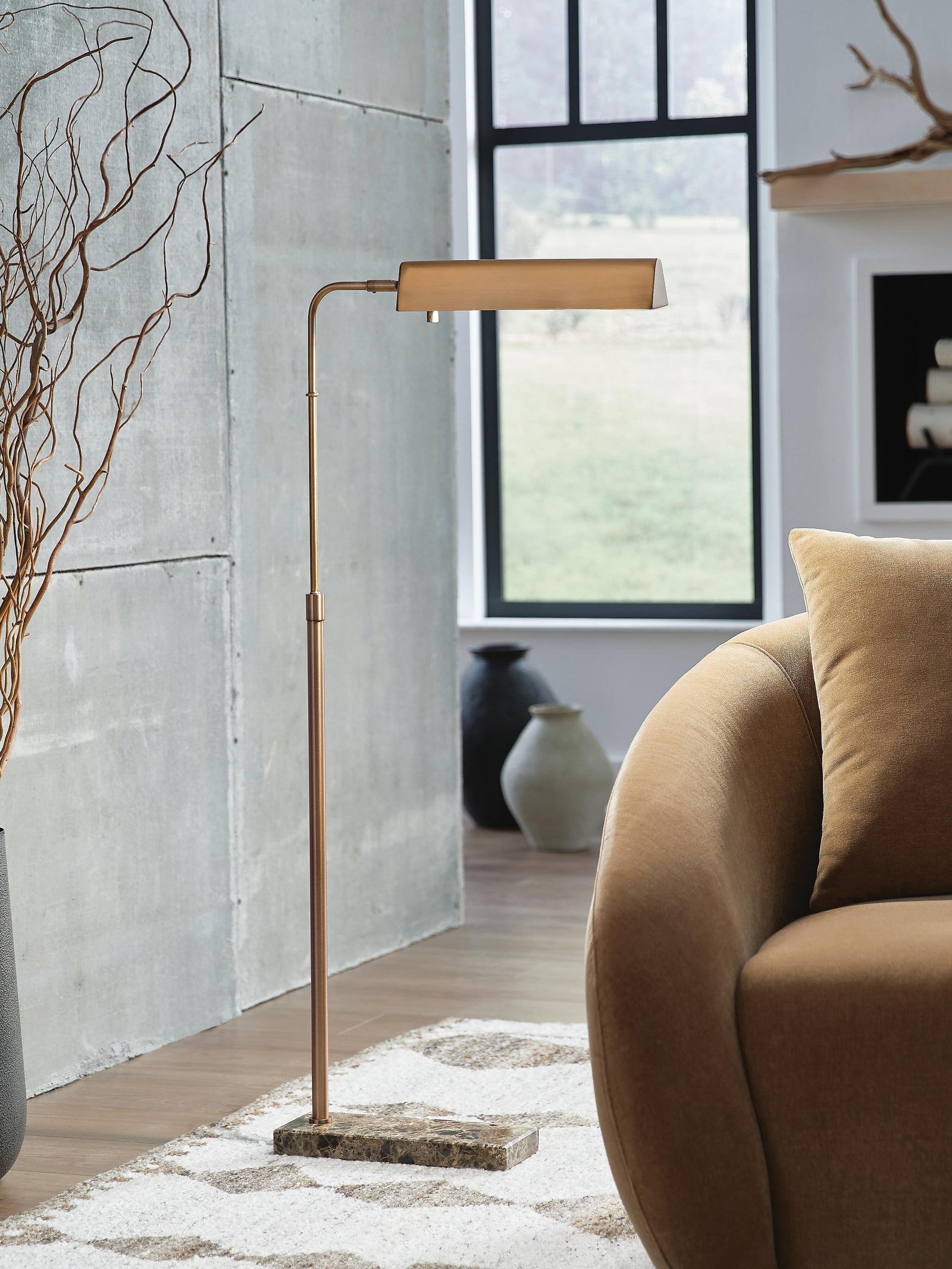 Yafe Floor Lamp (L734411-SI) - Image 2
