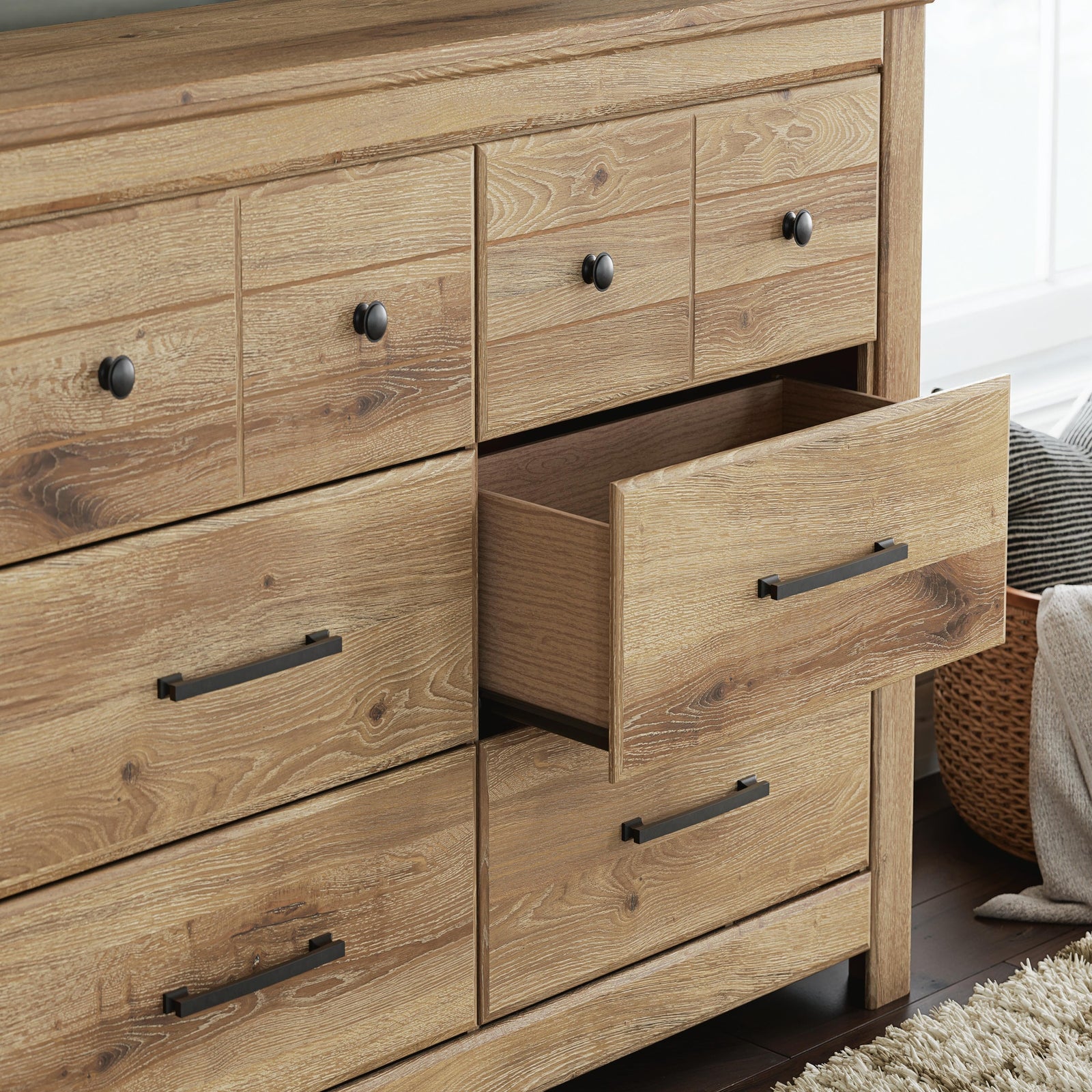 Makidern Dresser (PCB1170-SI) - Image 39