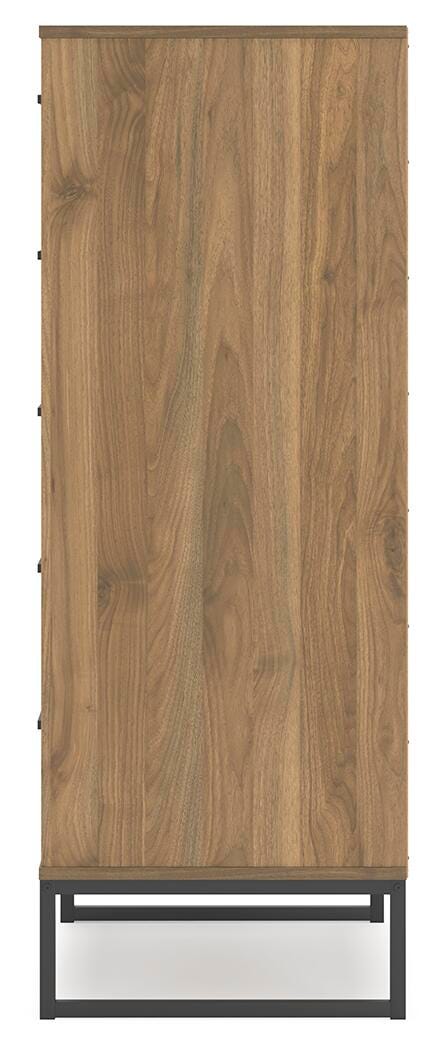 Deanlow Chest of Drawers - Honey  (EB1866-SI) - Image 5