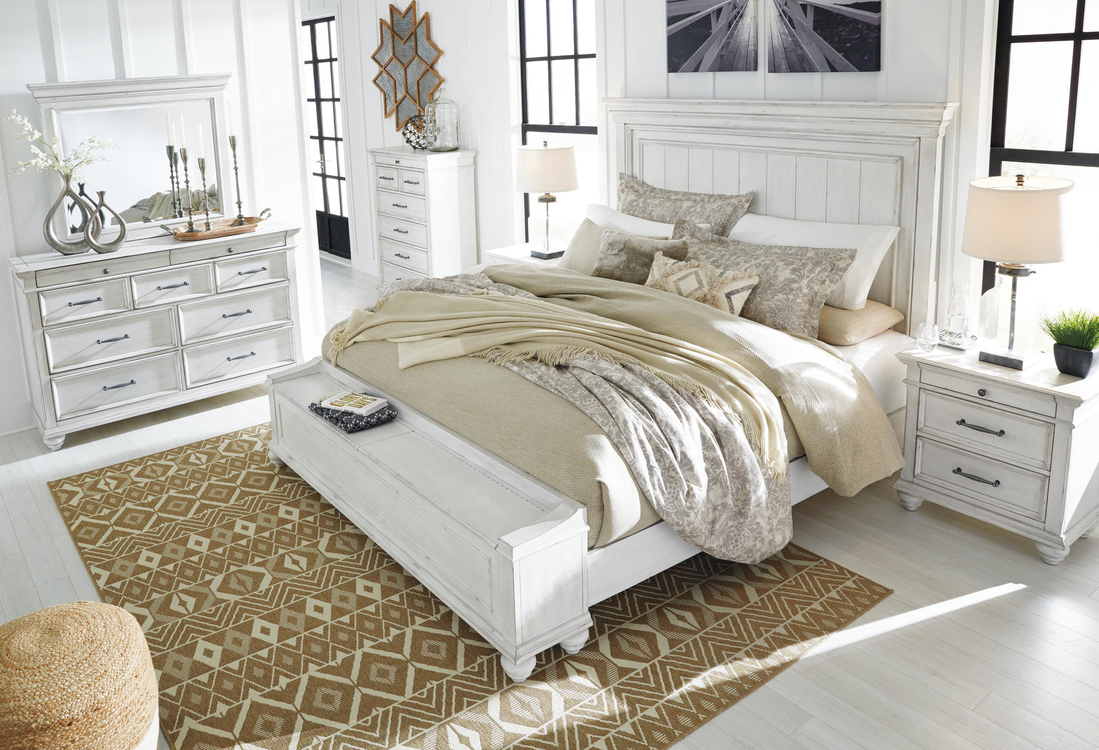 Kanwyn Panel Bed with Storage Bench - Whitewash  (B777-SI) - Image 11