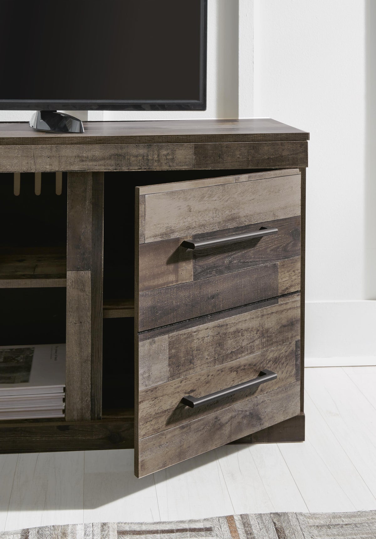 Derekson 60 TV Stand (EW0200-SI) - Image 7