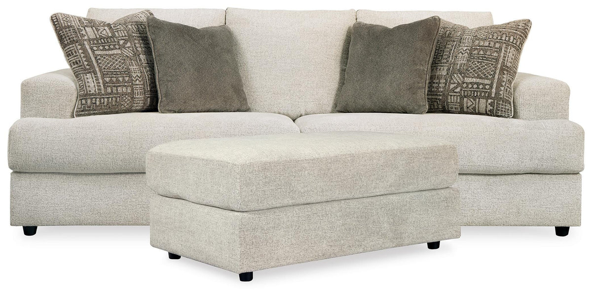 Soletren Sofa and Ottoman (95104-SI)