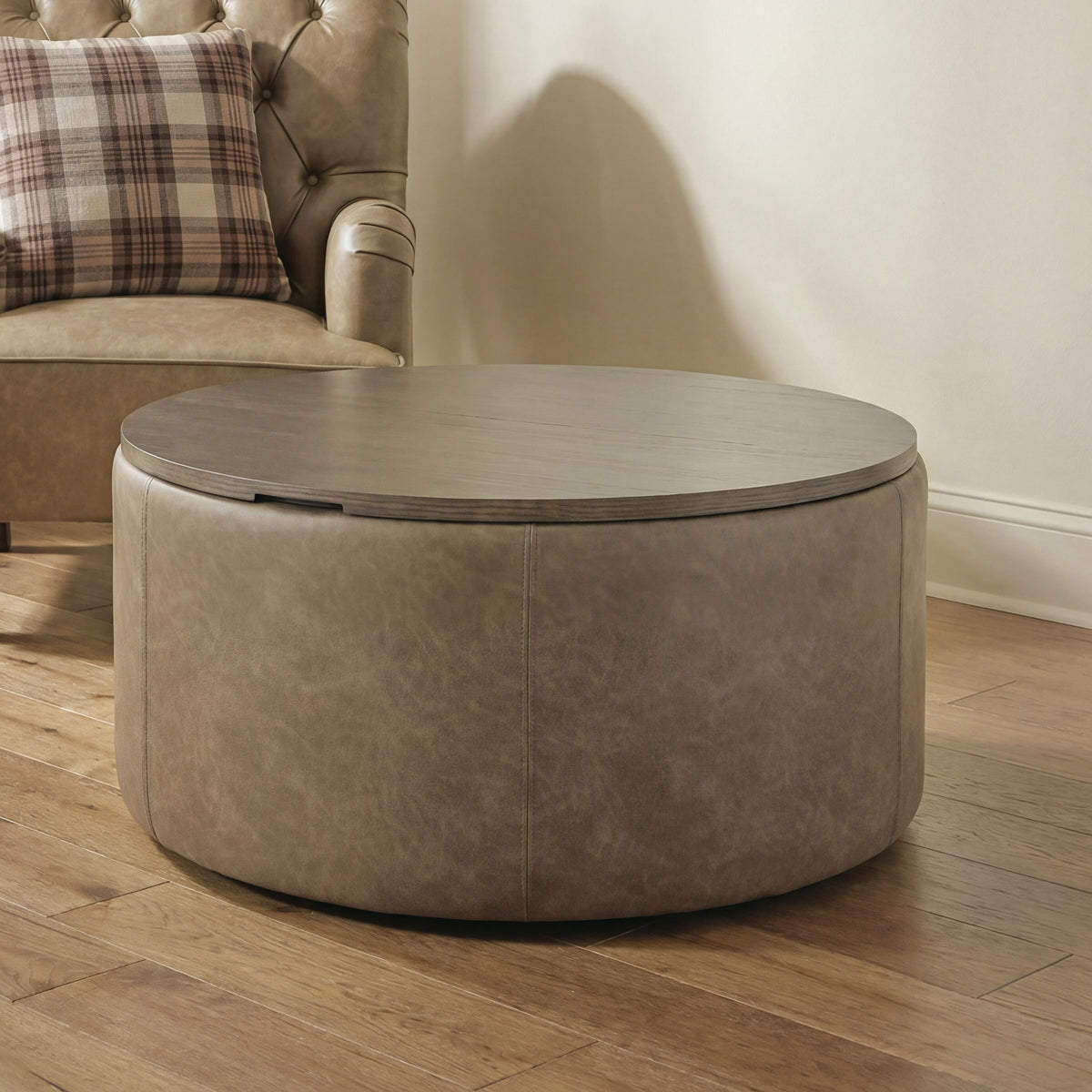 Bethanstone Storage Ottoman (A3000846-SI) - Image 4