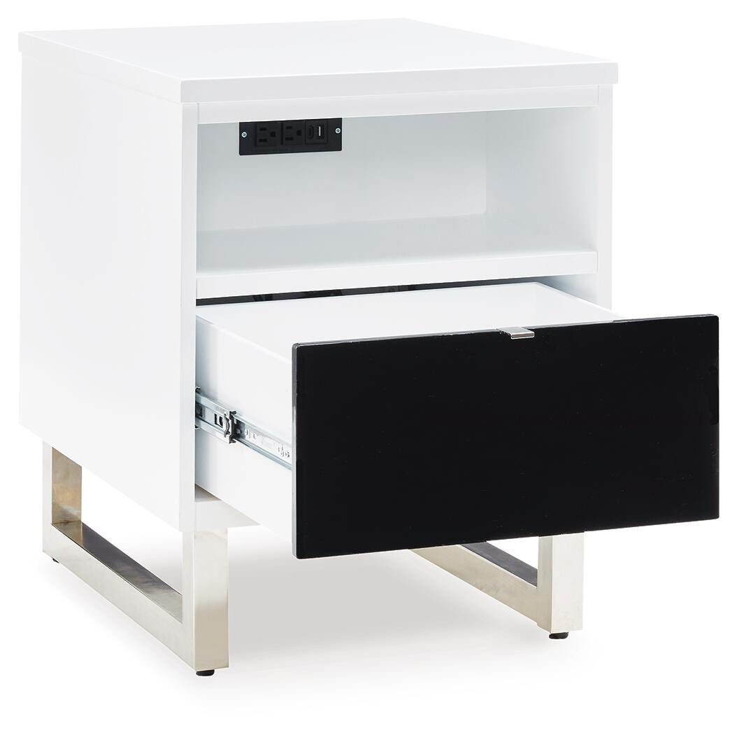 Gardoni Coffee Table and 2 Chairside End Tables - White/Black  (T756-SI) - Image 9
