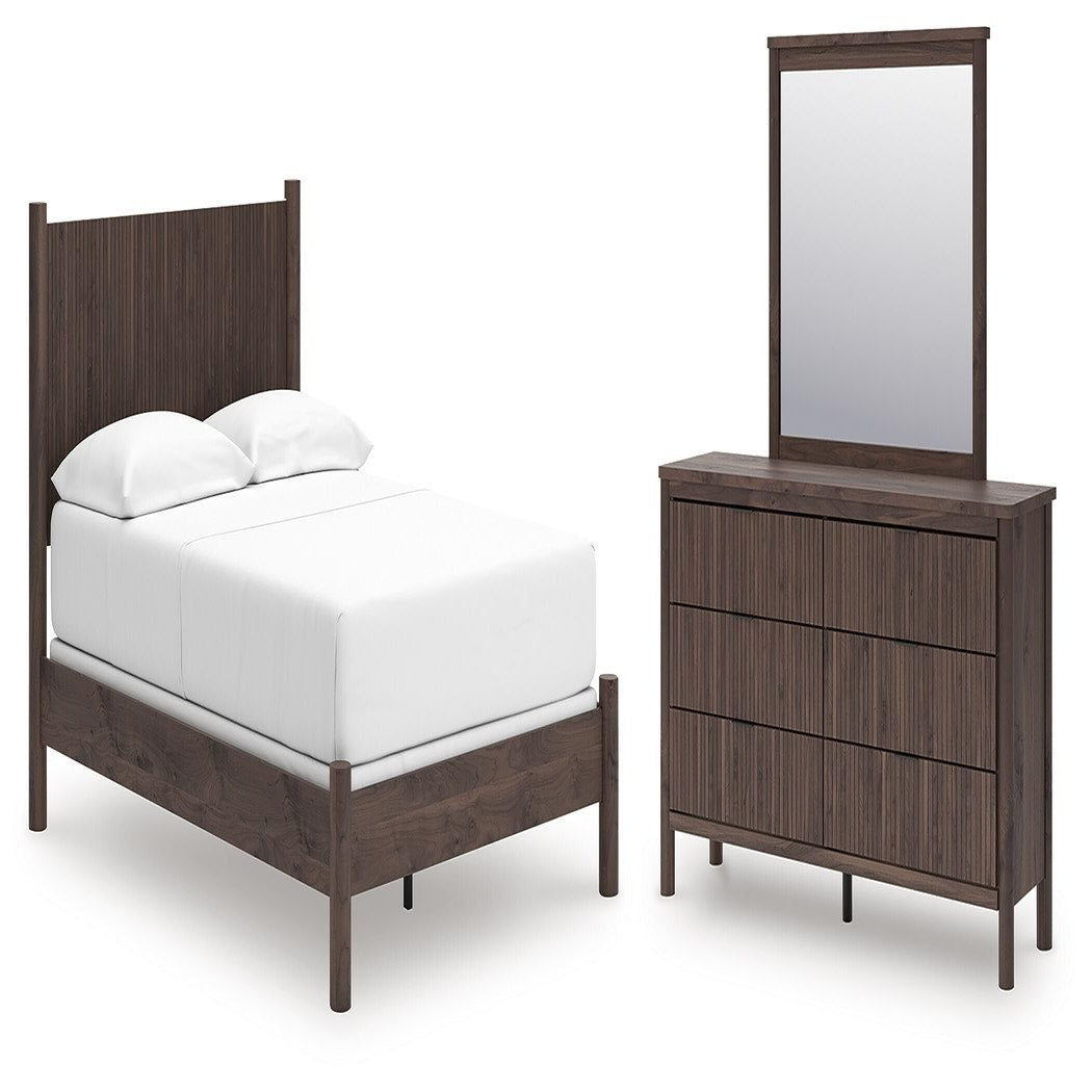 Pamytta Full Panel Bed, Dresser and Mirror (PCB2614-SI)