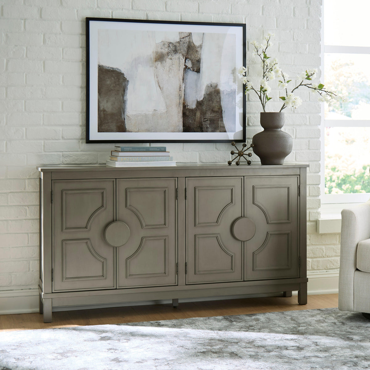 Darlock Accent Cabinet (A4000738-SI) - Image 5