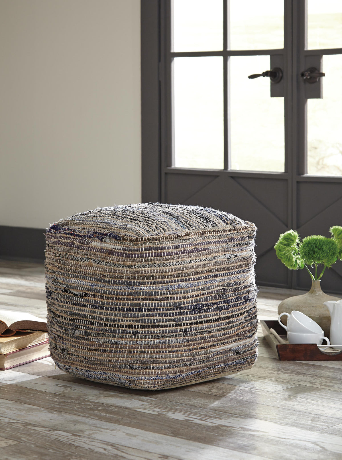 Absalom Pouf (A1000550-SI) - Image 3