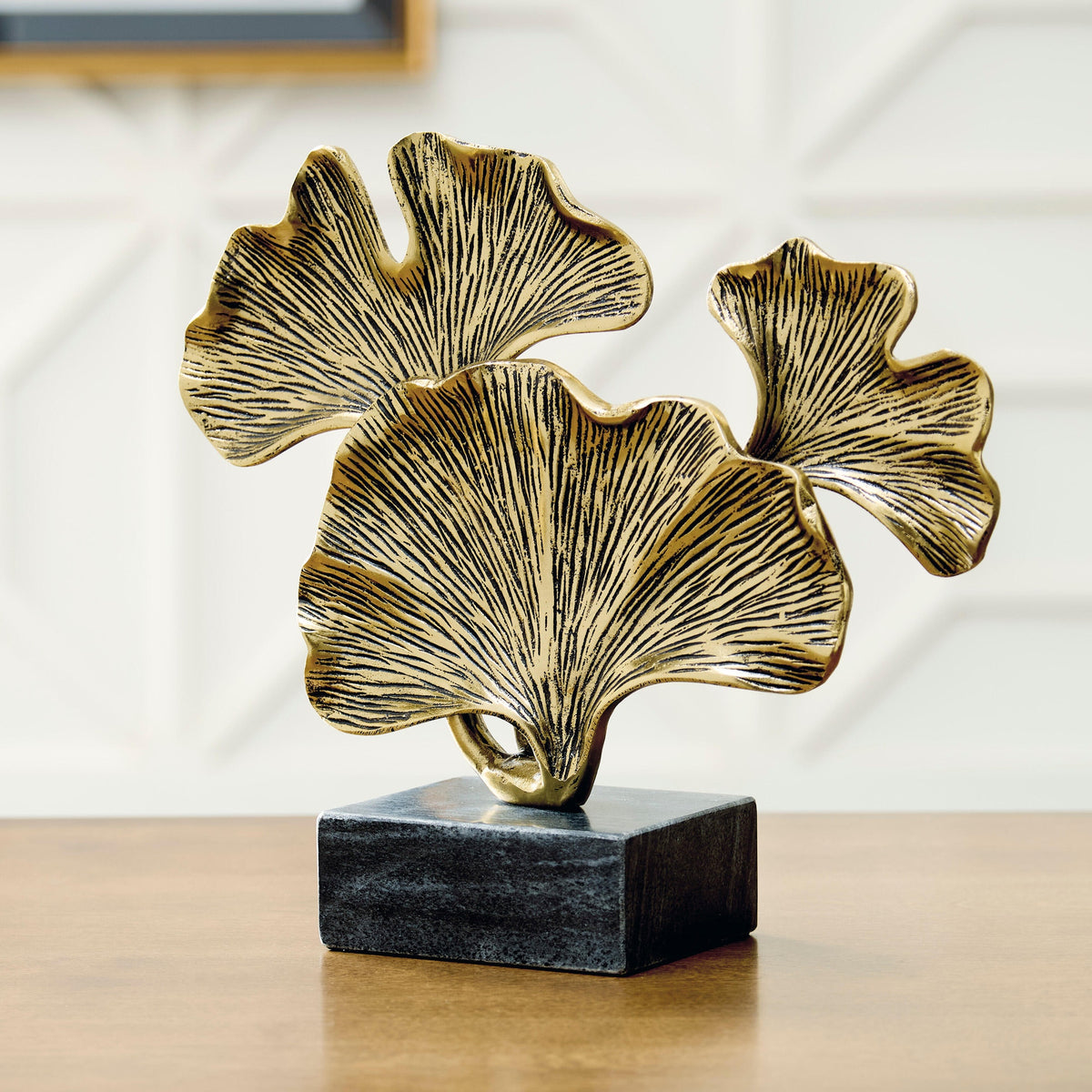 Collridge Sculpture (A2000941-SI) - Image 3