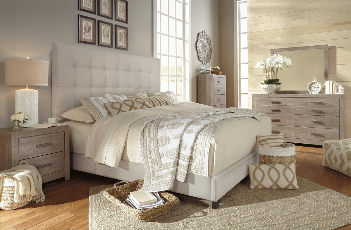 Dolante Upholstered Bed - Beige  (B130-SI) - Image 9