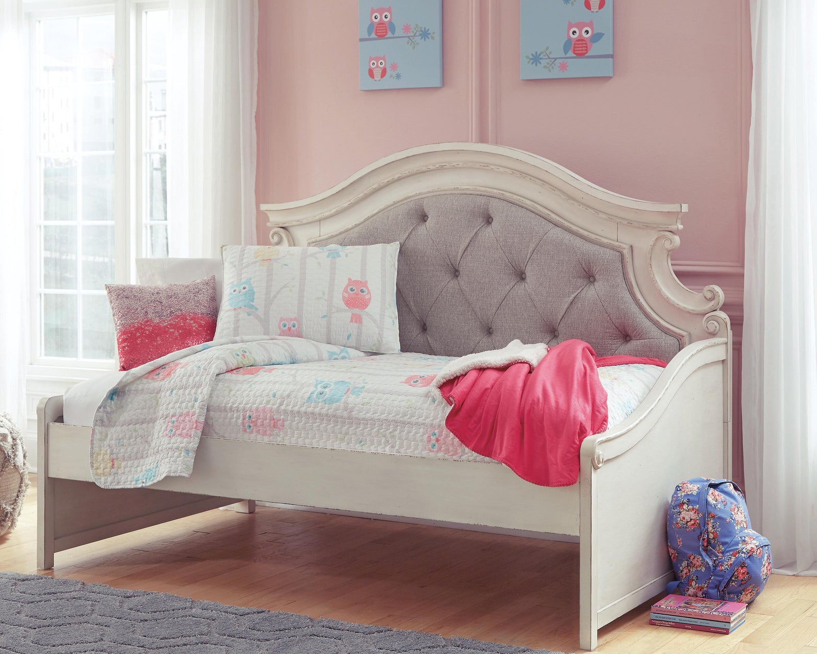 Realyn Day Bed (Youth) - Chipped White  (B743-SI) - Image 4