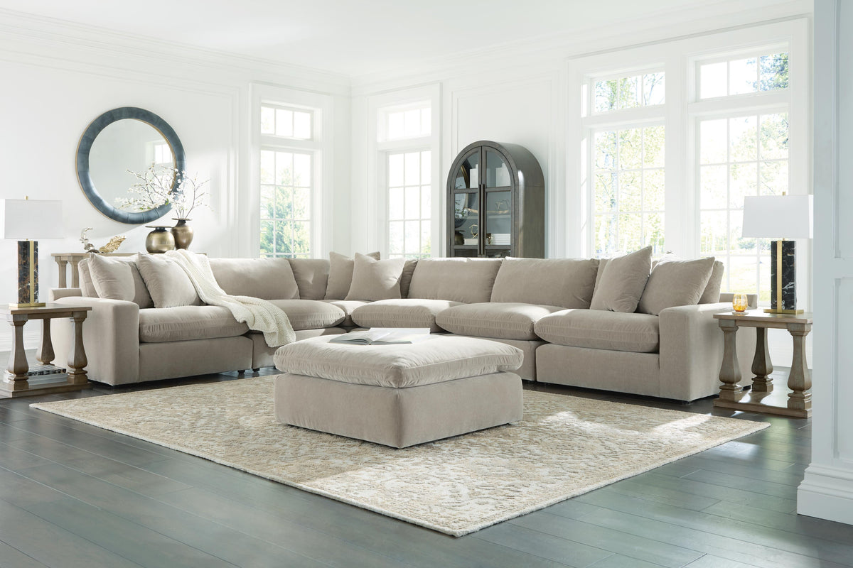 Maxton Heights Oversized Chair (67808-SI)