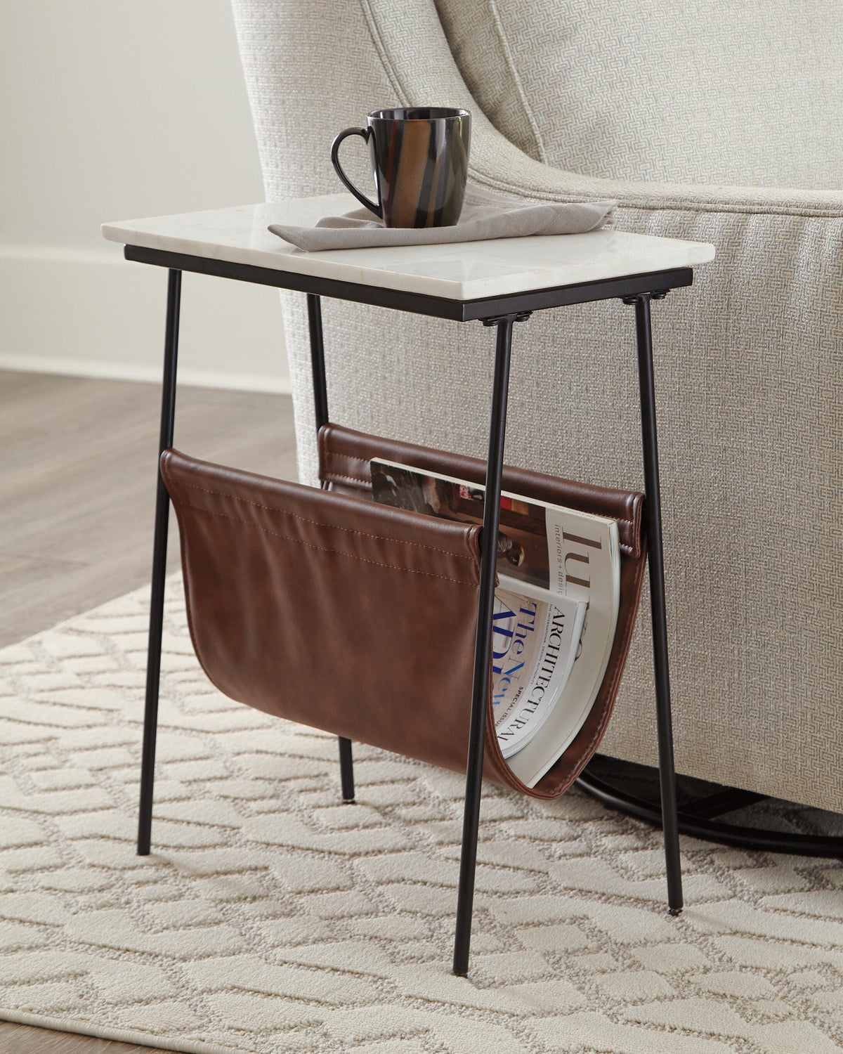 Etanbury Accent Table (A4000254-SI) - Image 2