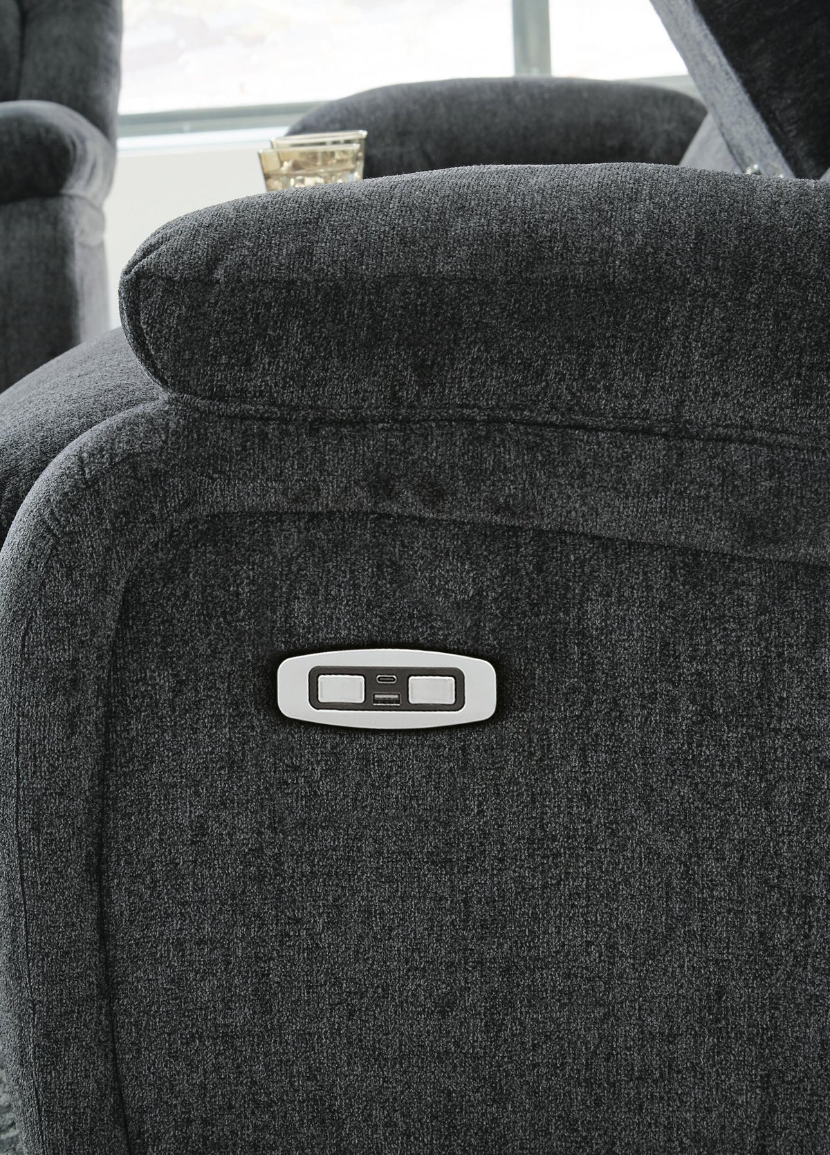 Draycoll Power Reclining Loveseat with Console (76504-SI) - Image 32