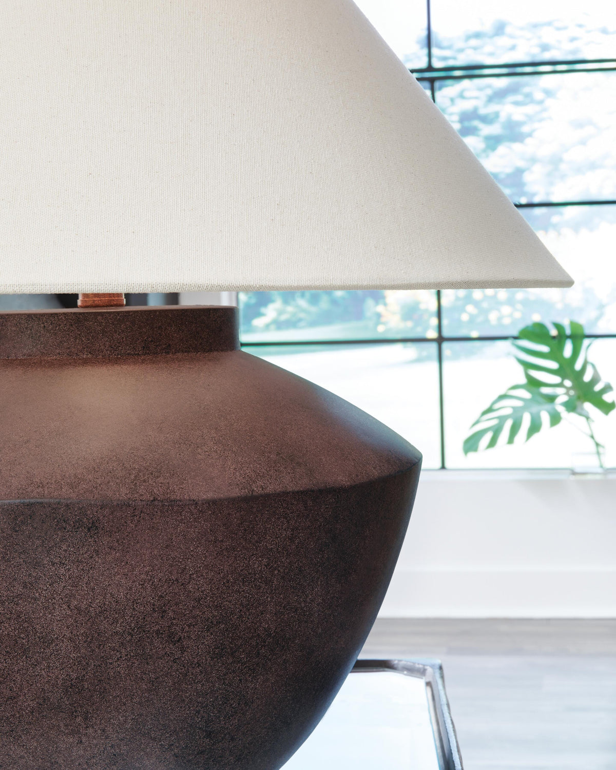 Honsworth Table Lamp (L235994-SI) - Image 3