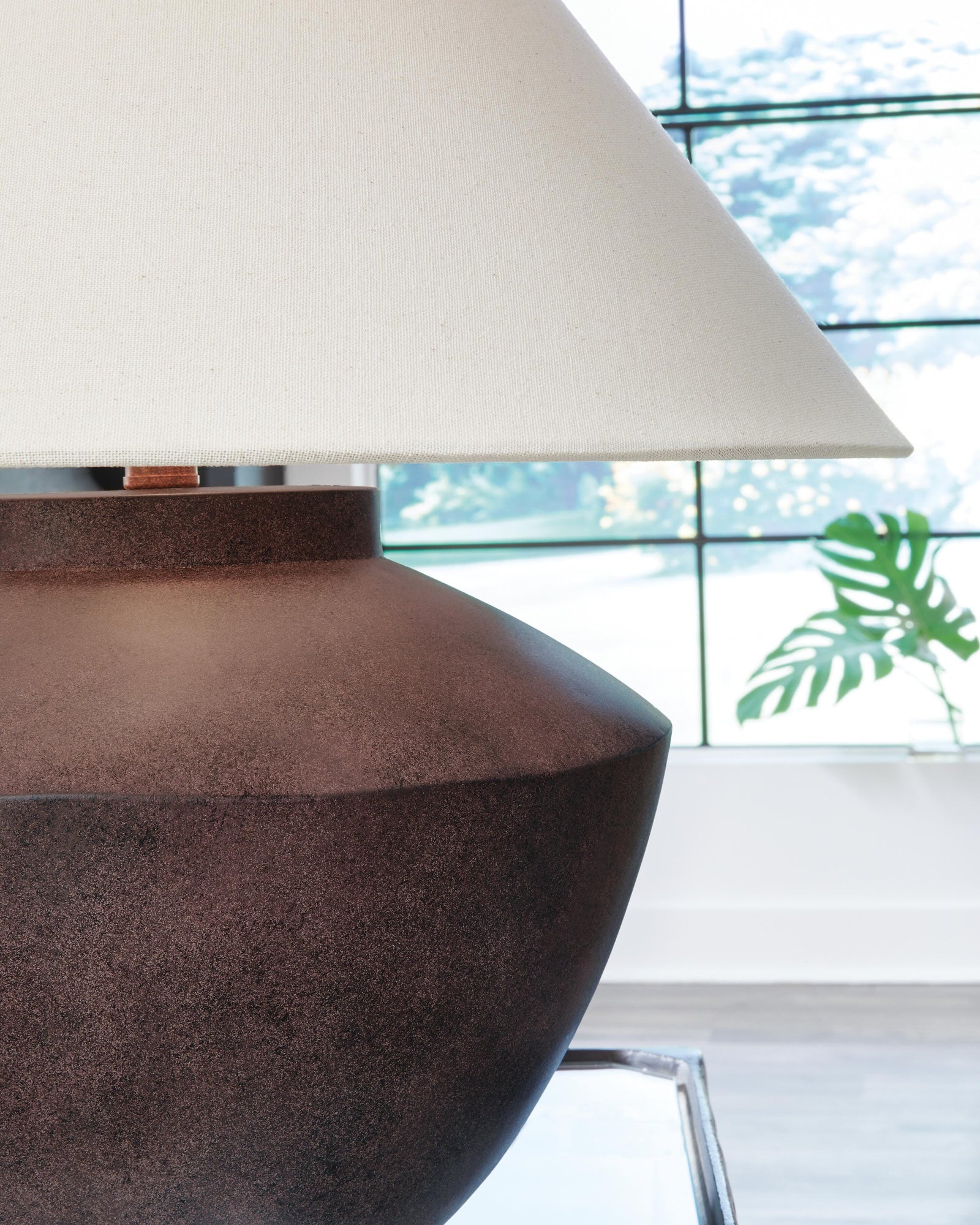 Honsworth Table Lamp (L235994-SI) - Image 3