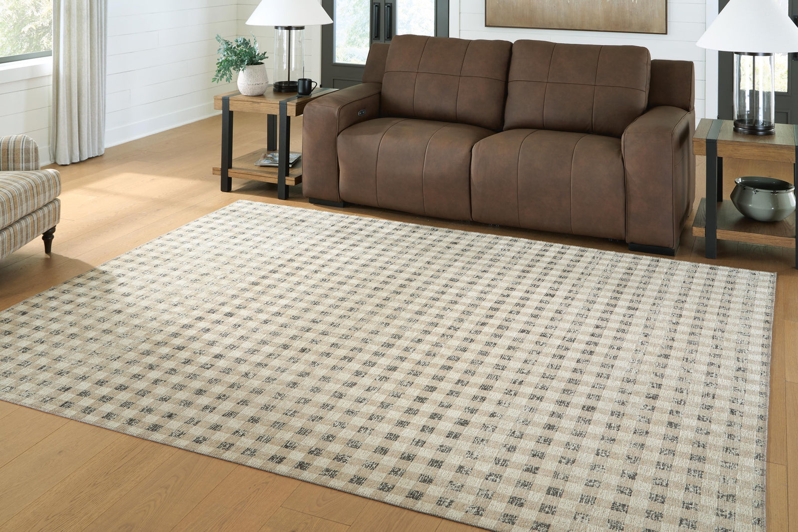 Cordner Large Rug (R40885-SI) - Image 2