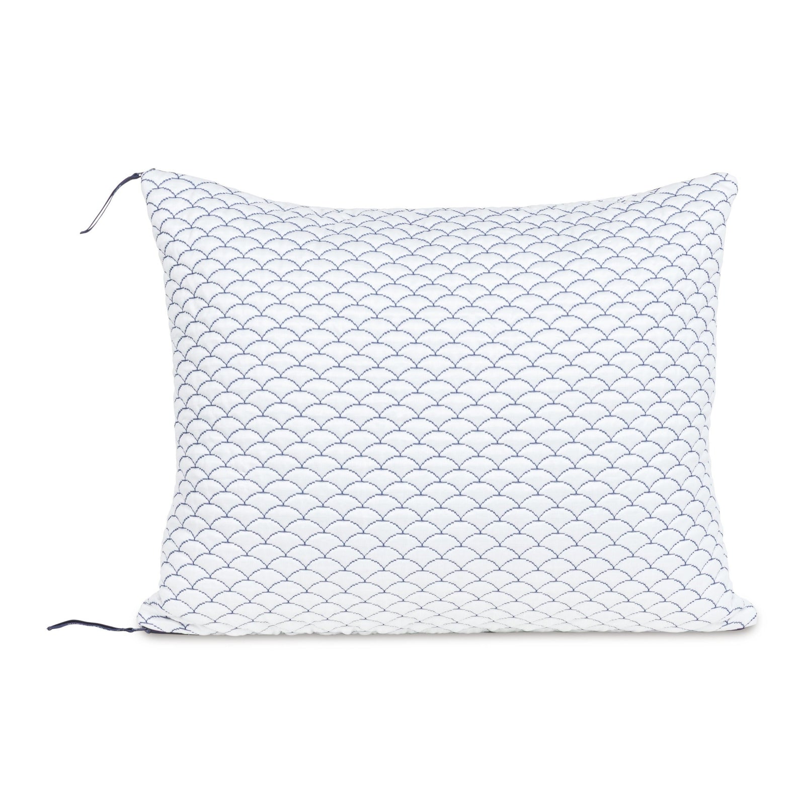 DreamCloudTM Classic Pillow (Set of 4) (M88902-SI) - Image 5