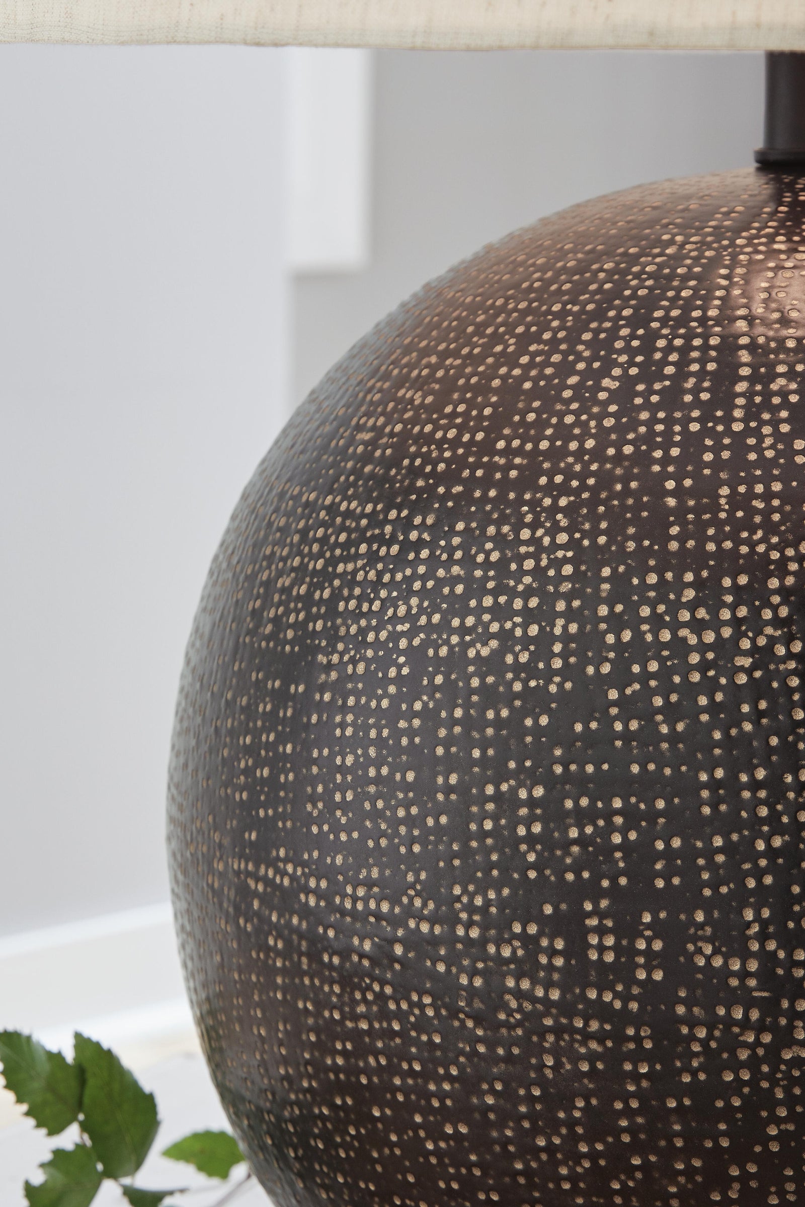 Hambell Table Lamp (L207434-SI) - Image 4