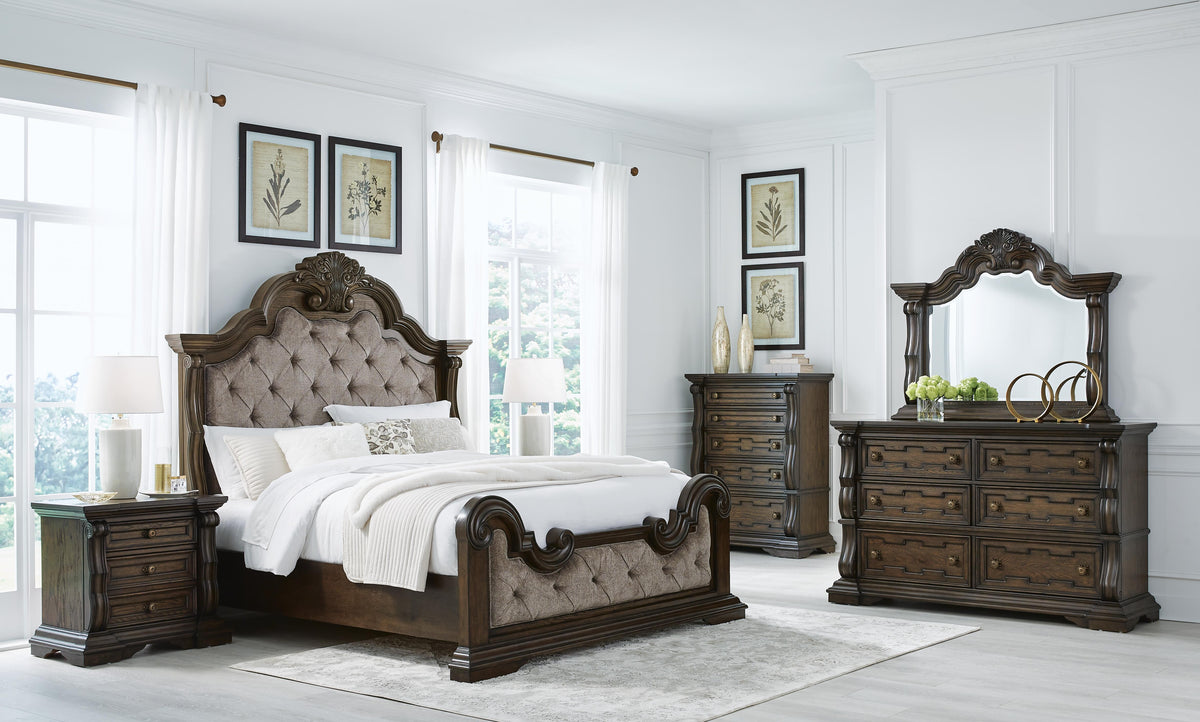 Maylee Canopy Bed, Dresser and Mirror (B947-SI)