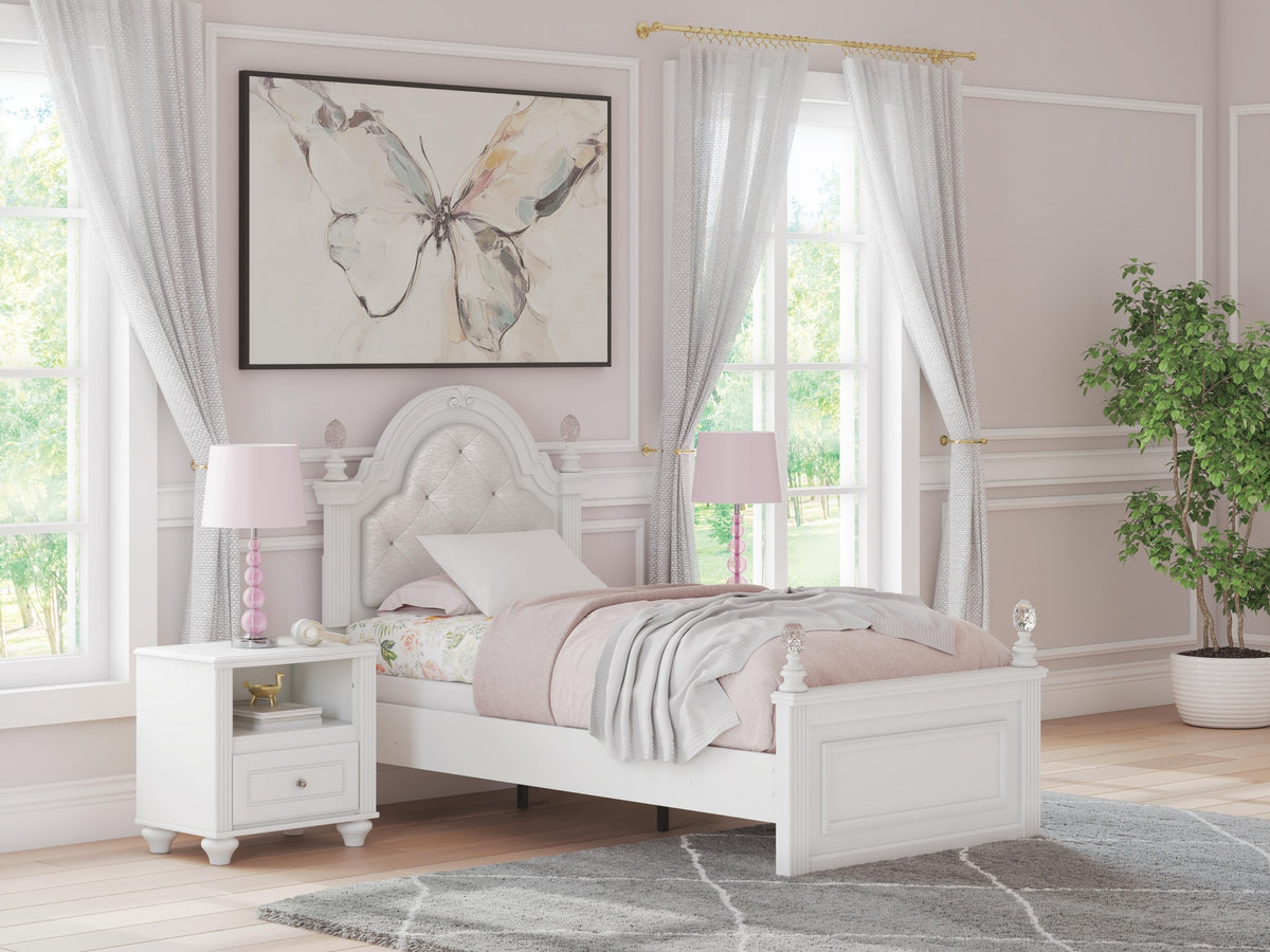 Kozlani Twin Upholstered Panel Bed, Dresser and Mirror (PCB1819-SI) - Image 12