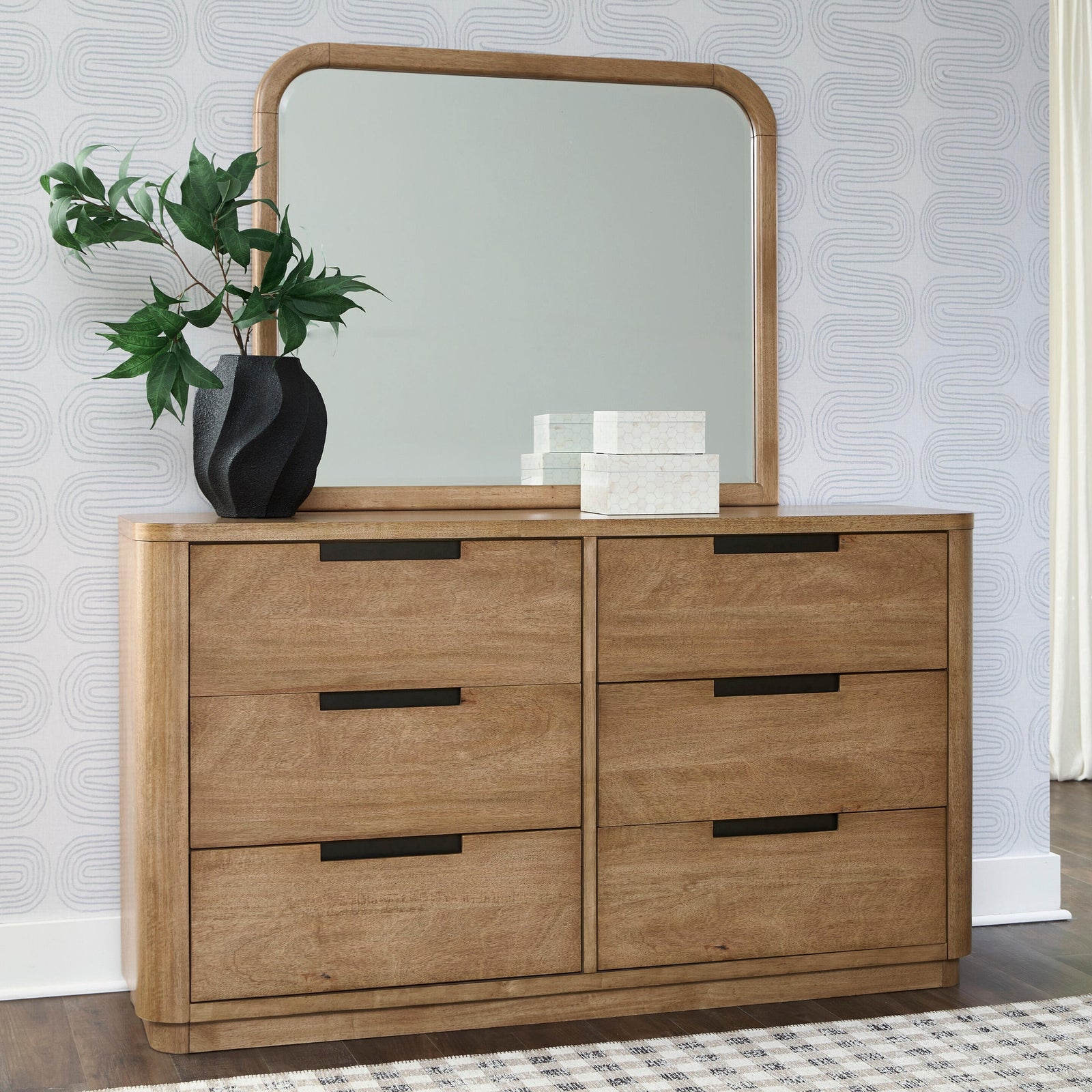 Pamaria Dresser and Mirror (PCB802-SI) - Image 4