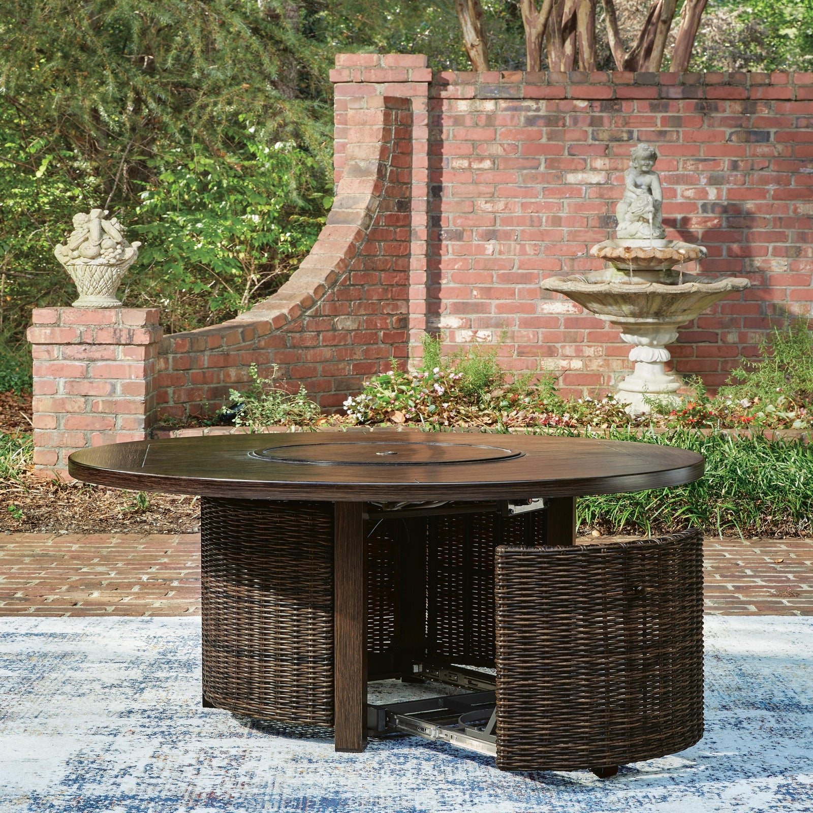 Monterey Point Outdoor Sofa with Cushion (PCP760-SI) - Image 25