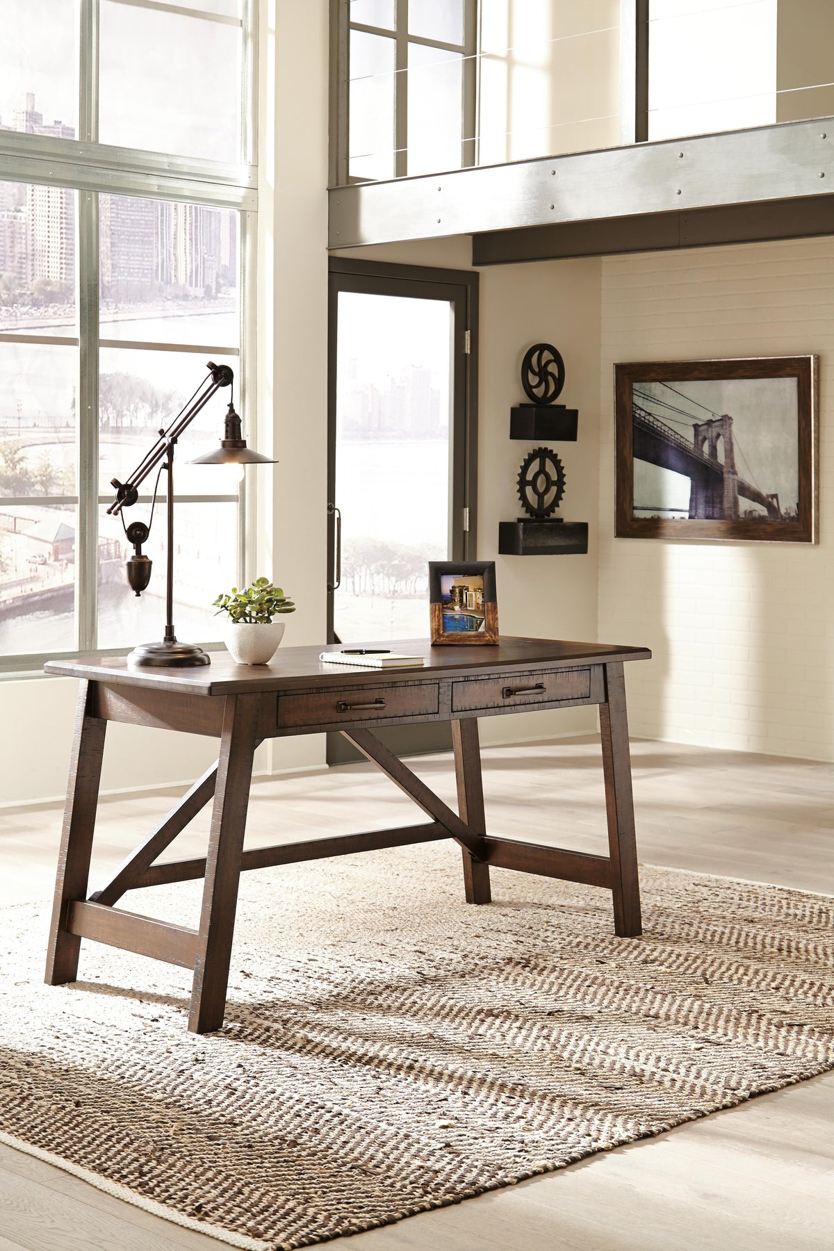 Baldridge Home Office Desk (H675-SI) - Image 4