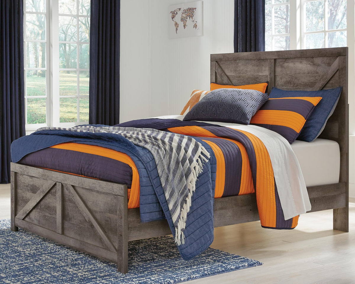 Wynnlow Crossbuck Panel Bed and 2 Chests - Gray  (B440-SI) - Image 10