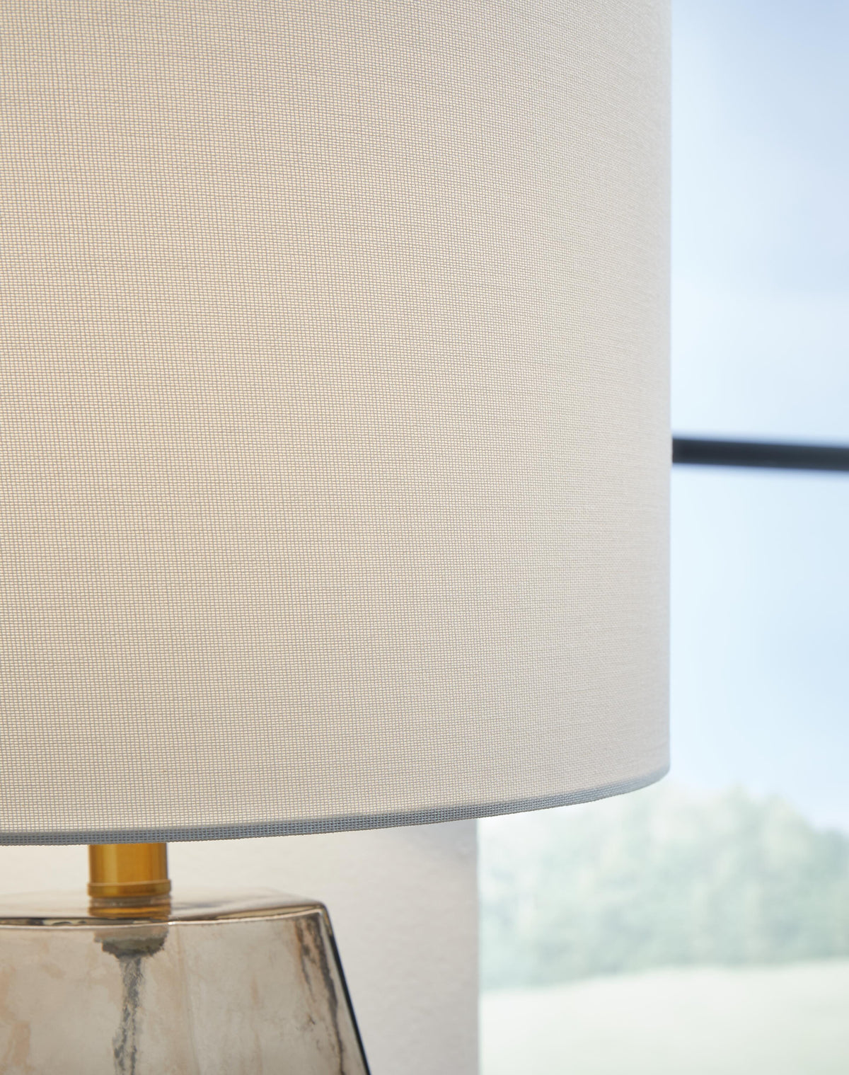 Taylow Table Lamp (L430794-SI) - Image 3