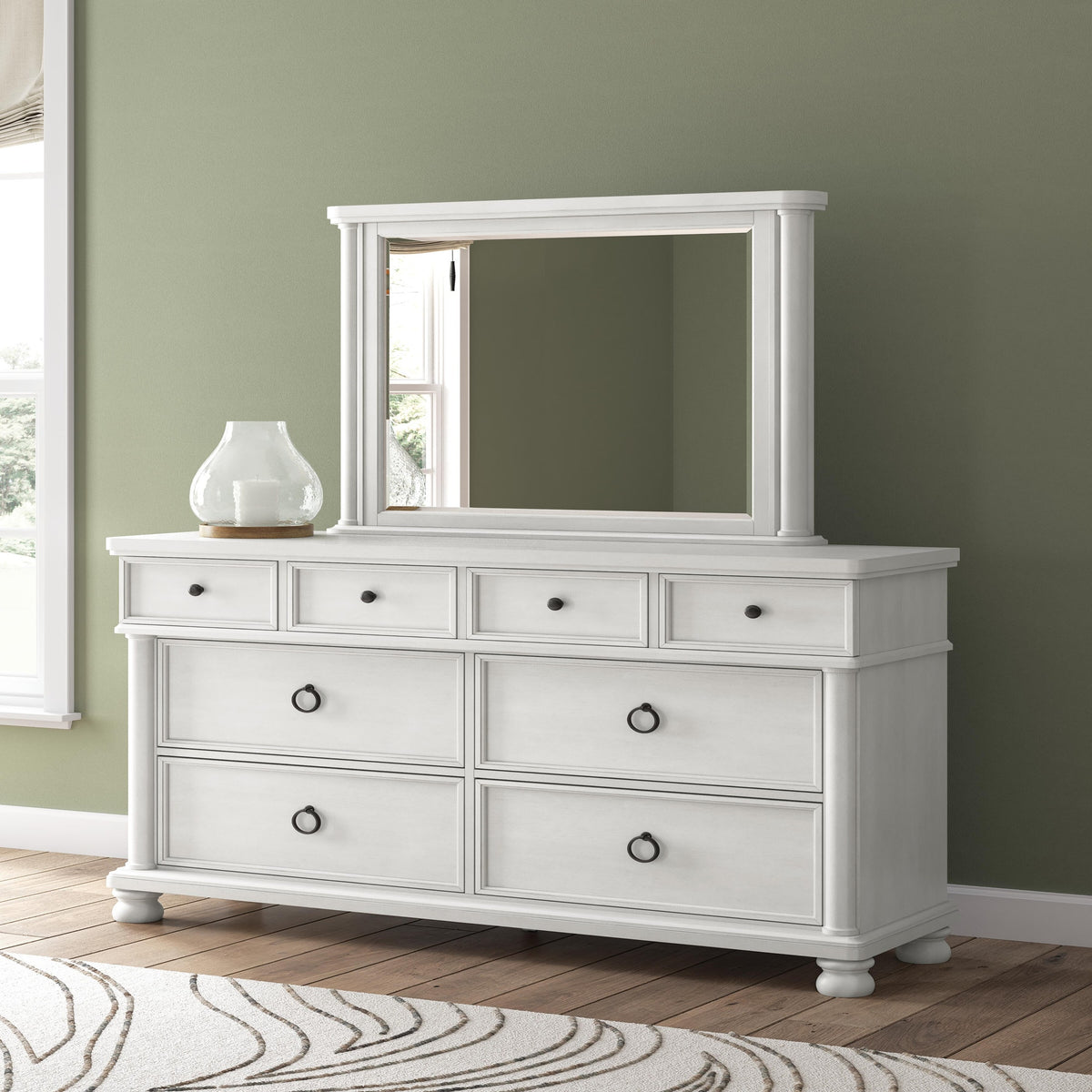 Rowlenstown Queen Poster Bed, Dresser and Mirror (PCB823-SI) - Image 15