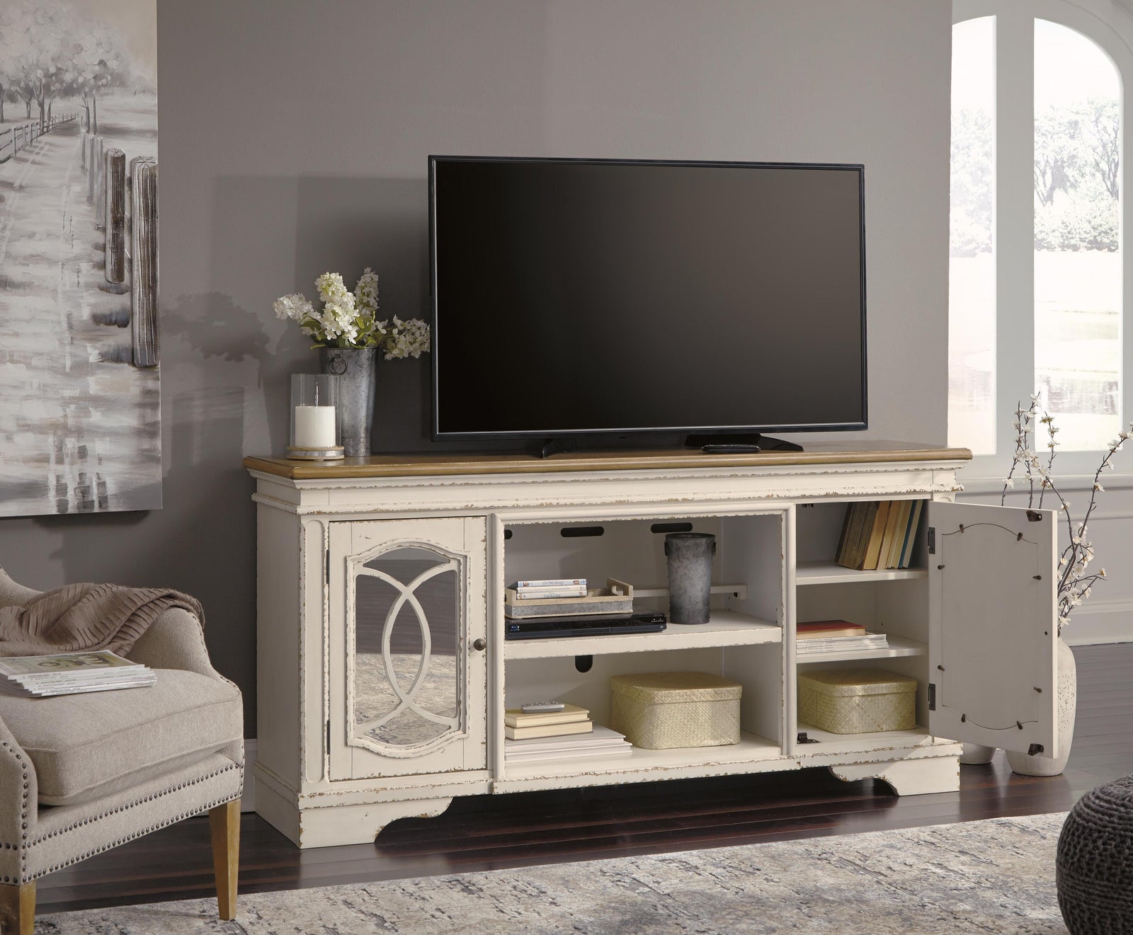 Realyn 74 TV Stand (W743-SI) - Image 7