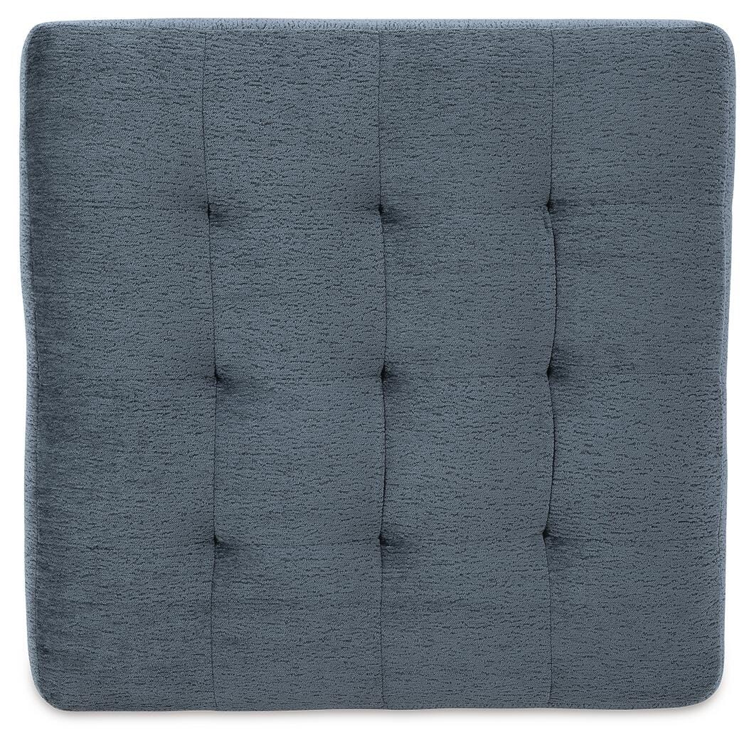 Maxon Place Oversized Chair and Ottoman (33003-SI) - Image 5