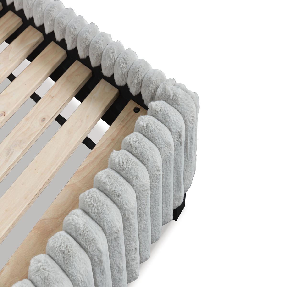Zuraleus California King Upholstered Bed (PCB3381-SI) - Image 9