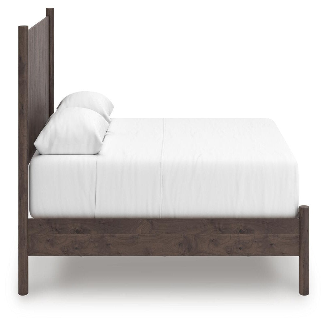 Pamytta Queen Panel Platform Bed, Dresser and Mirror (PCB2614-SI) - Image 4