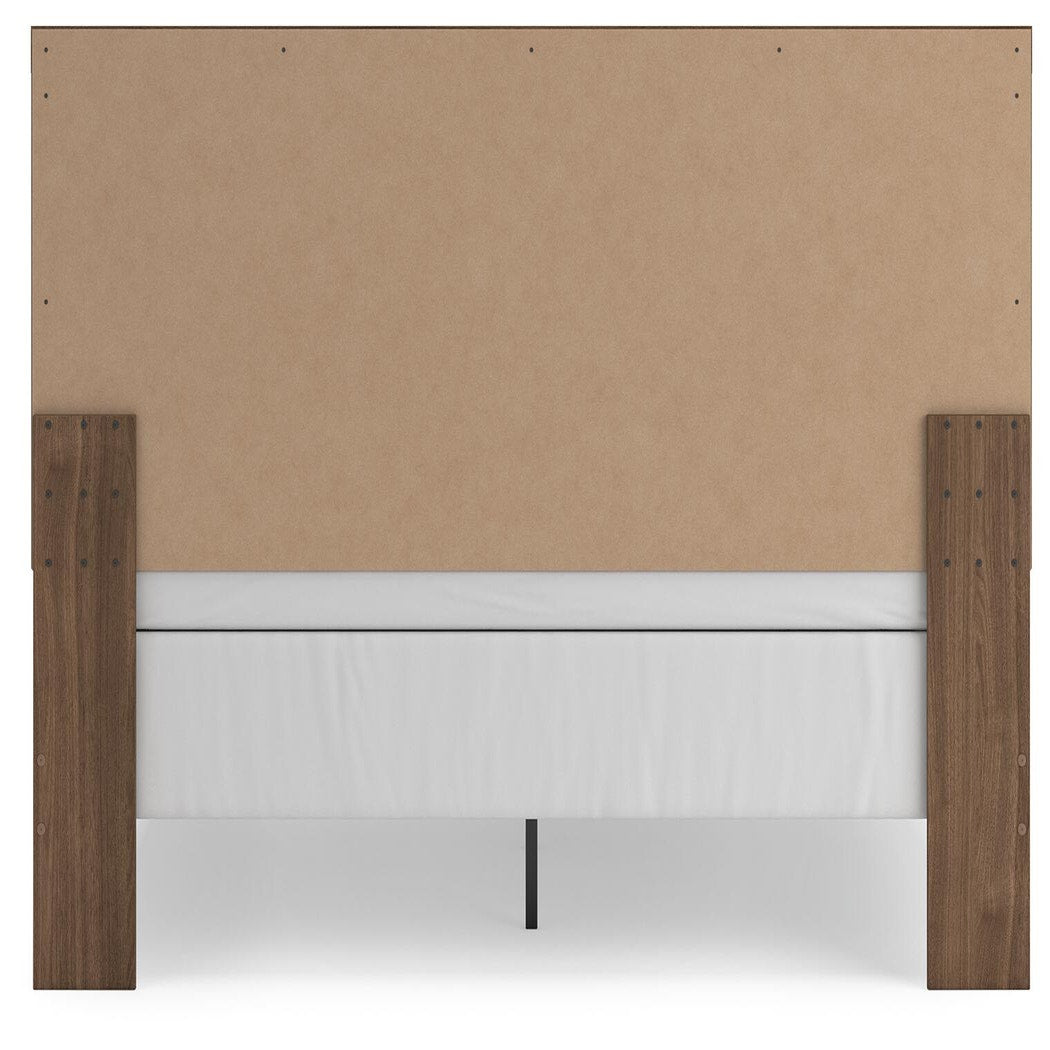 Broachmyn King Panel Bed (PCB1116-SI) - Image 5