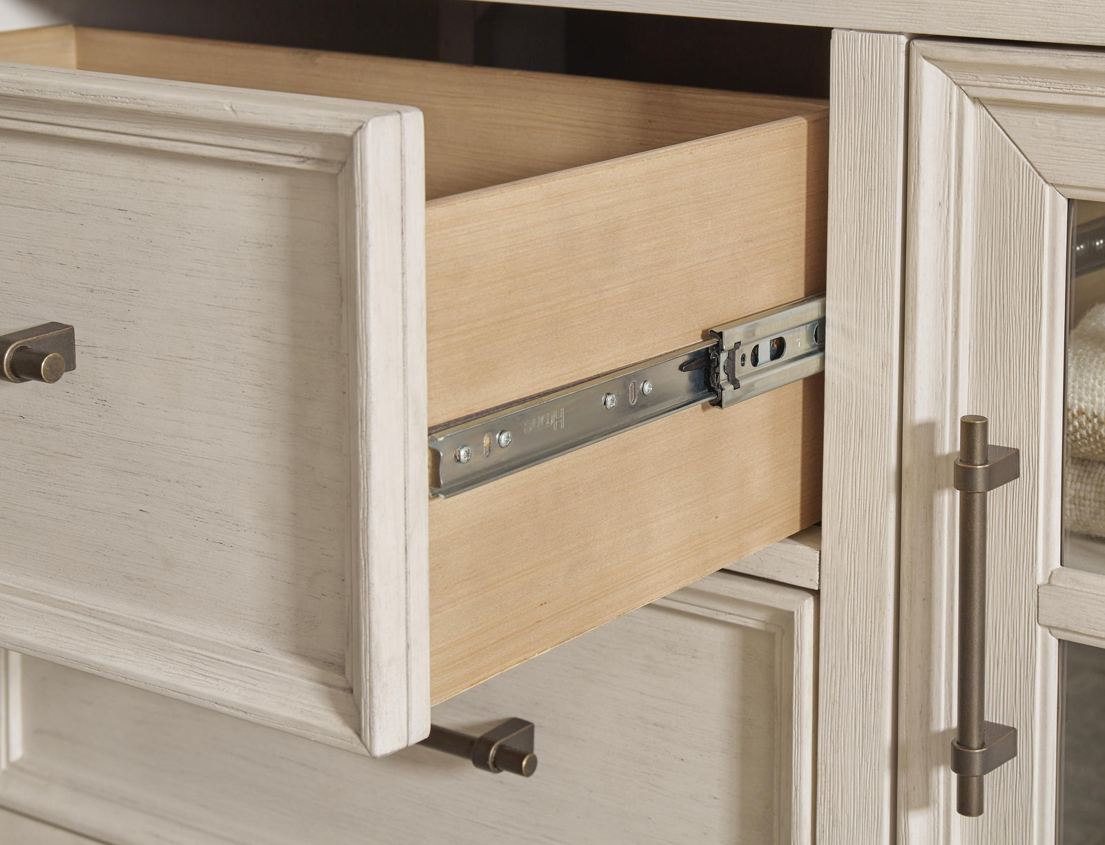Shaybrock Dresser and Mirror - Antique White/Brown  (B683-SI) - Image 6