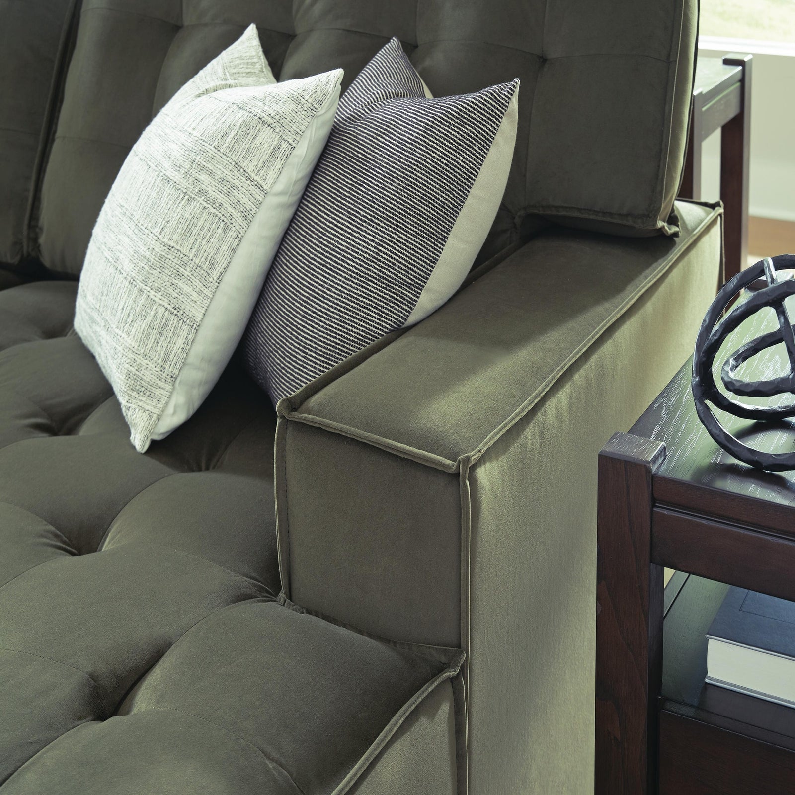 Caspian-Town 2-Piece Sectional with Chaise (PC61702-SI) - Image 5