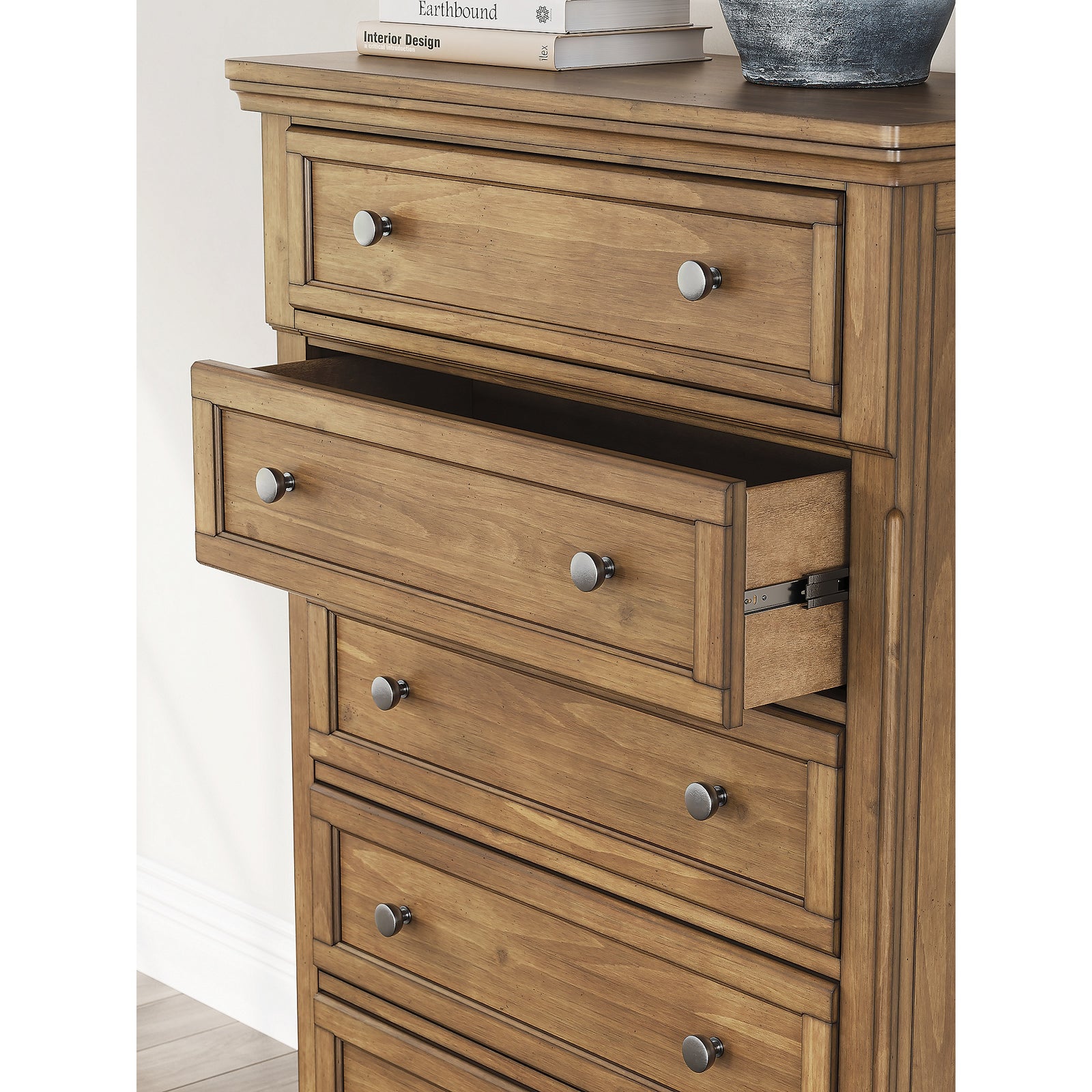 Feddinger King Panel Storage Bed, Dresser, Mirror, Chest and Nightstand (PCB779-SI) - Image 35