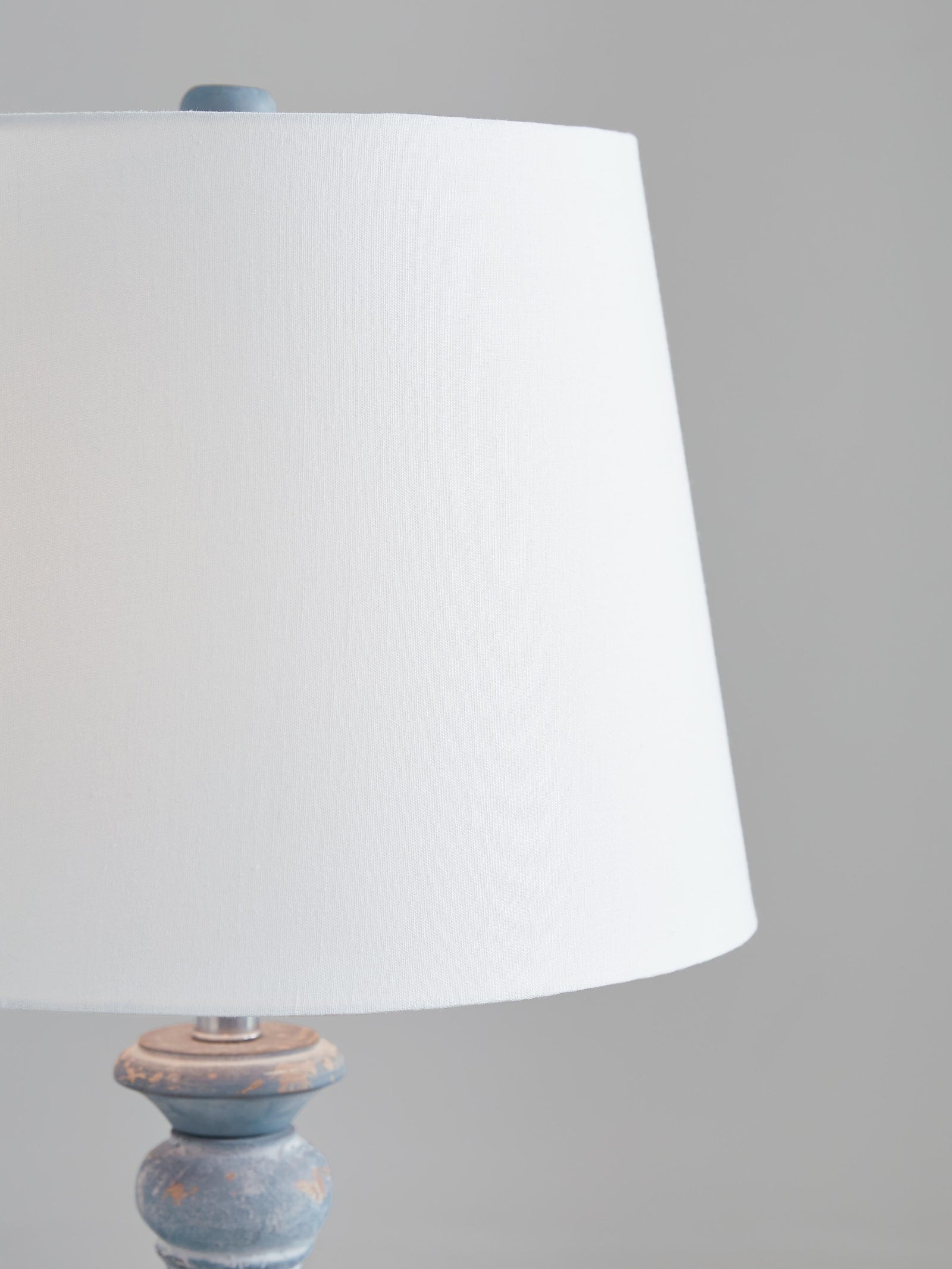 Cylerick Table Lamp (L235714-SI) - Image 3