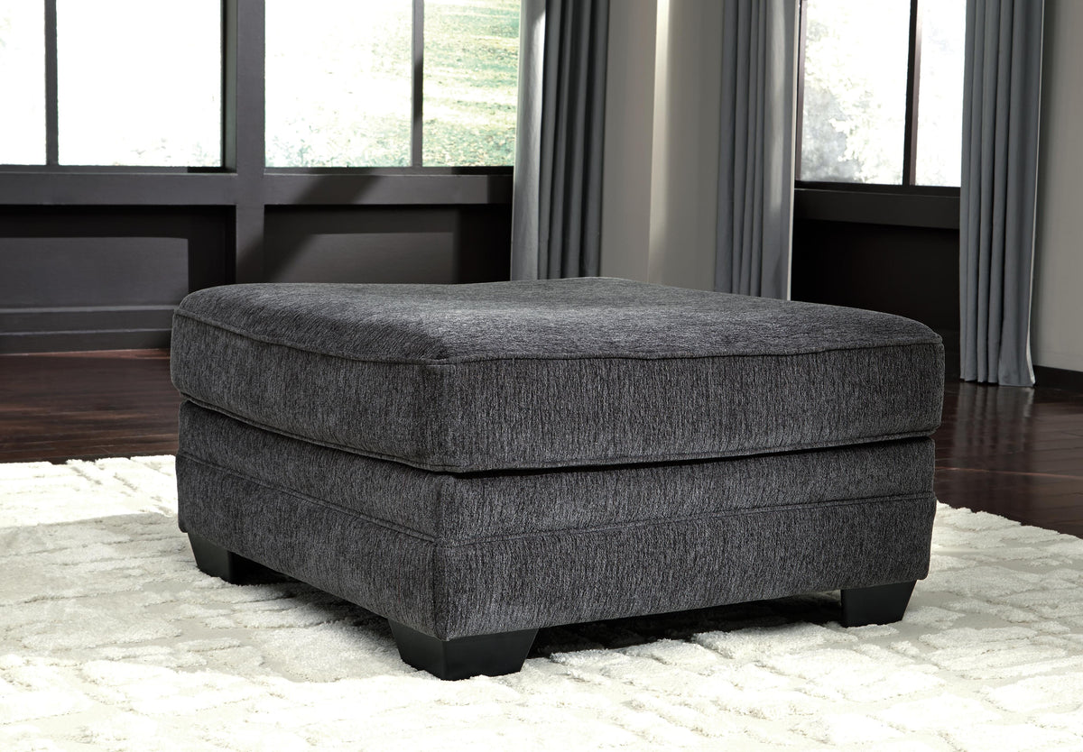 Tracling 3-Piece Sectional and Ottoman (72600-SI) - Image 3
