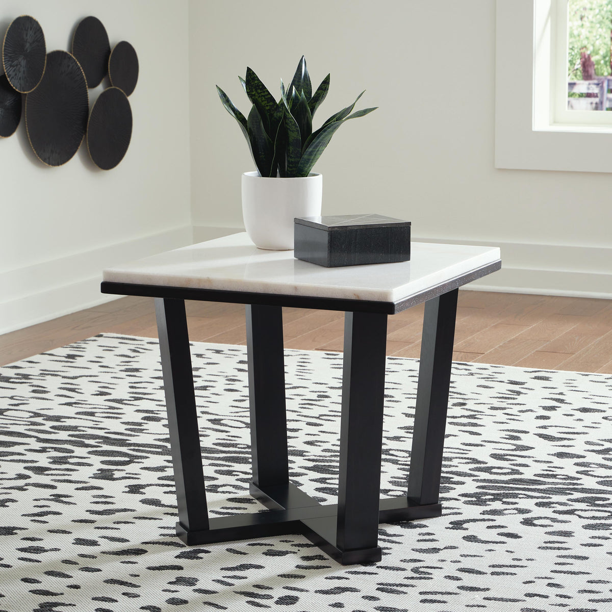 Fostead End Table - White/Espresso  (T770-SI) - Image 4
