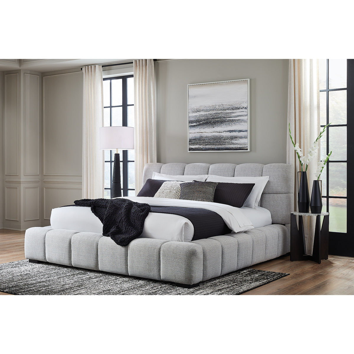 Grendusk King Upholstered Bed (PCB584-SI) - Image 5