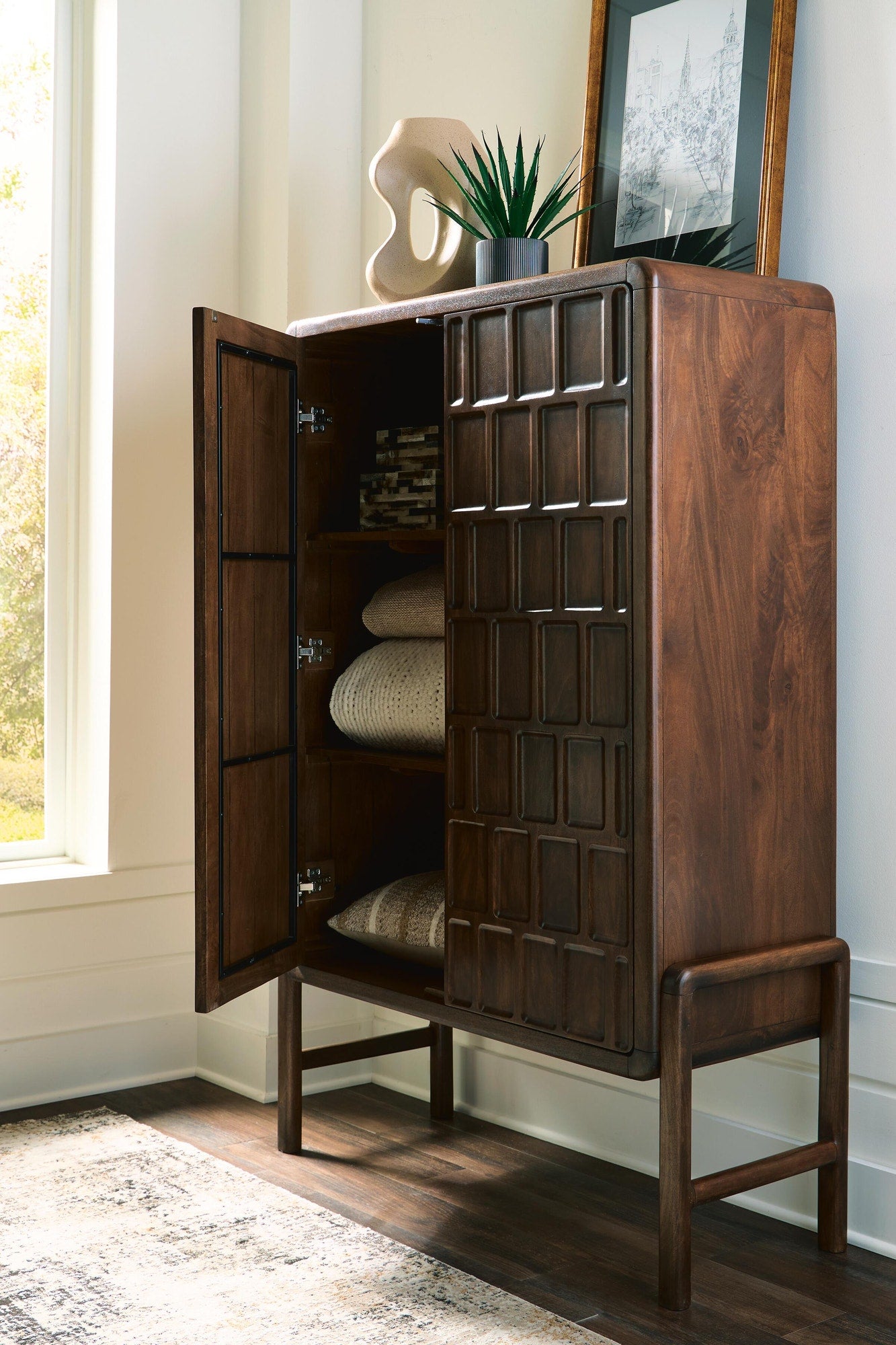Dukestone Accent Cabinet (A4000745-SI) - Image 8