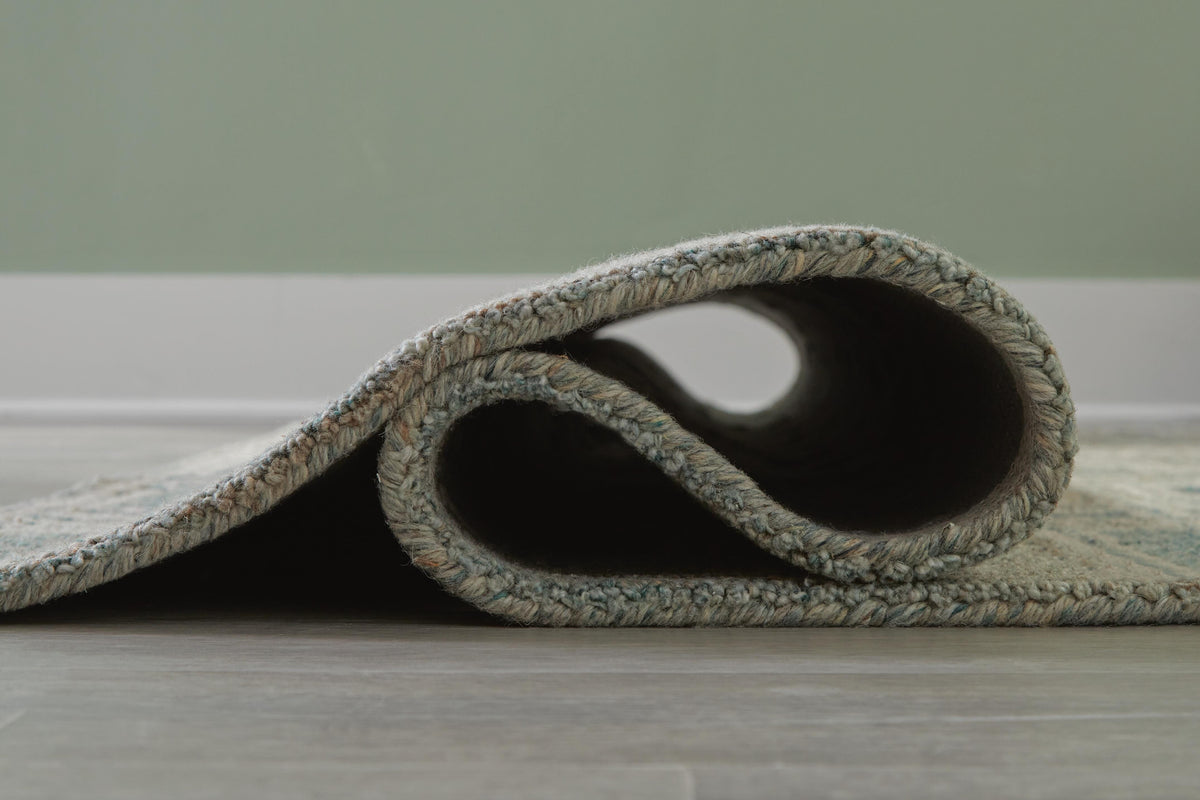 Jossland 8 x 10 Rug (R40691-SI) - Image 5