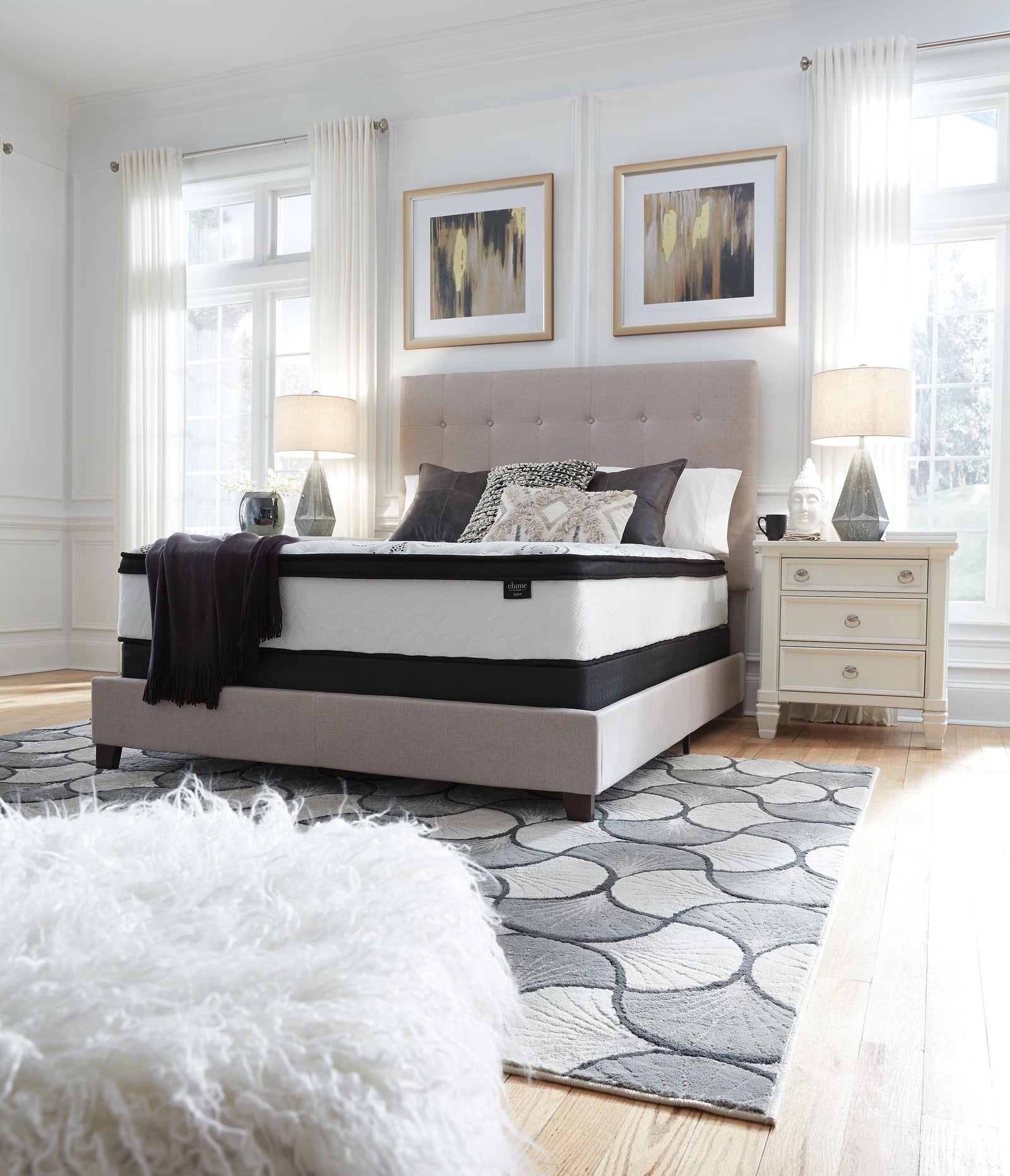 Chime 12 Inch Hybrid King Mattress in a Box (M697-SI) - Image 13