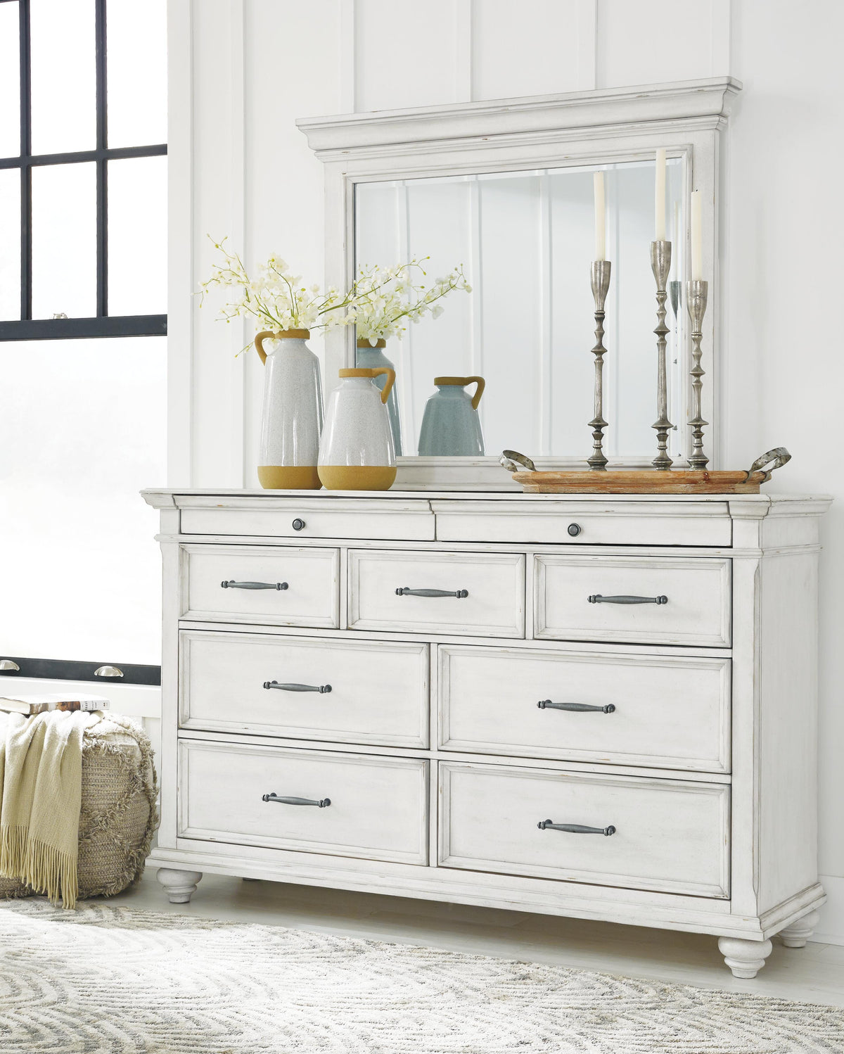 Kanwyn Upholstered Panel Bed, Dresser and Mirror (B777-SI) - Image 6