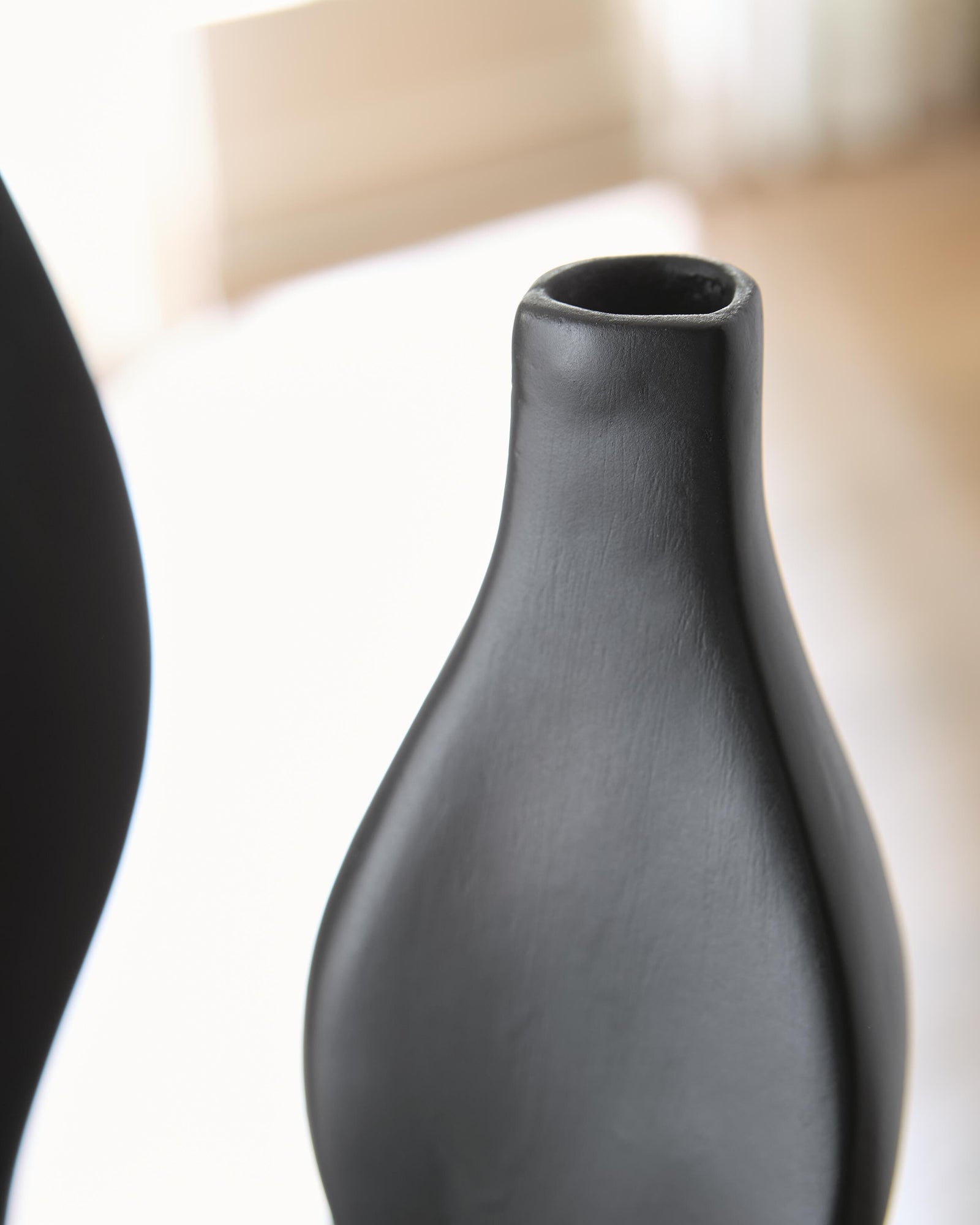Judsen Vase (A2000836-SI) - Image 4
