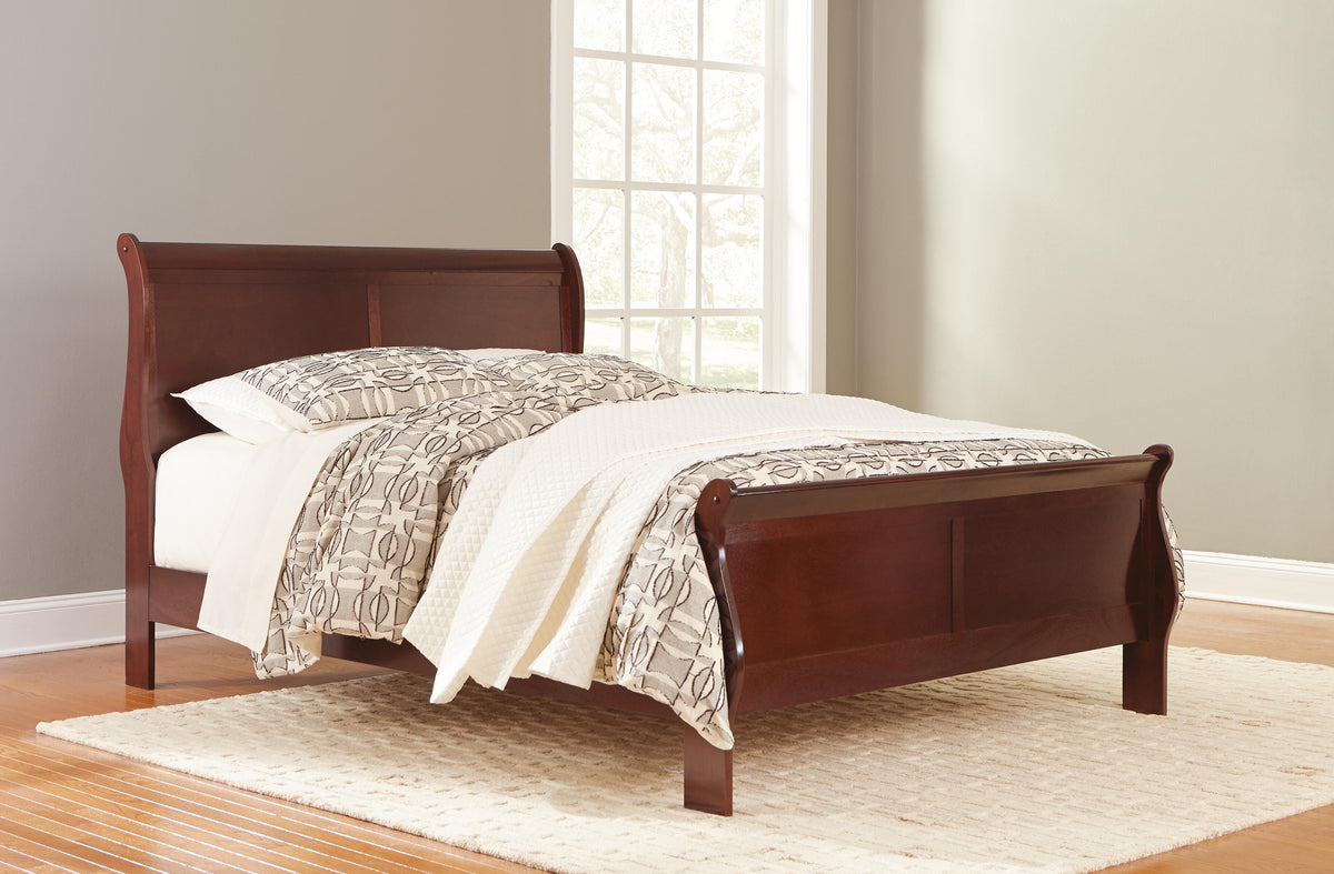 Alisdair Sleigh Bed - Reddish Brown  (B376-SI) - Image 4